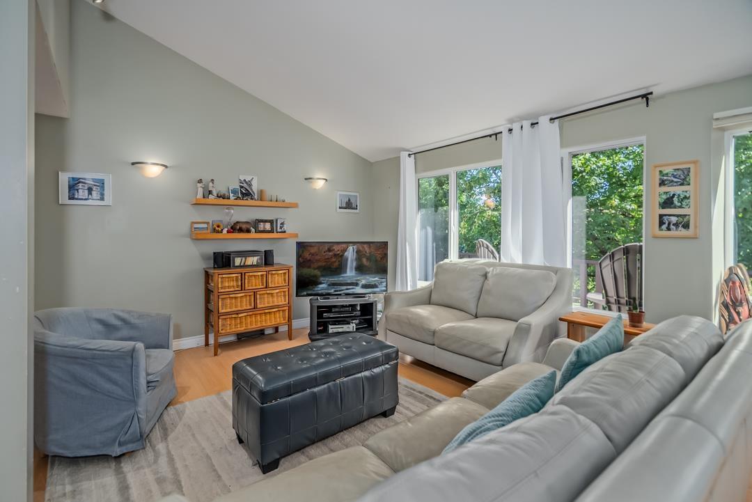 2242 Foothills Court, Abbotsford, British Columbia  V3G 1E1 - Photo 10 - R3050349