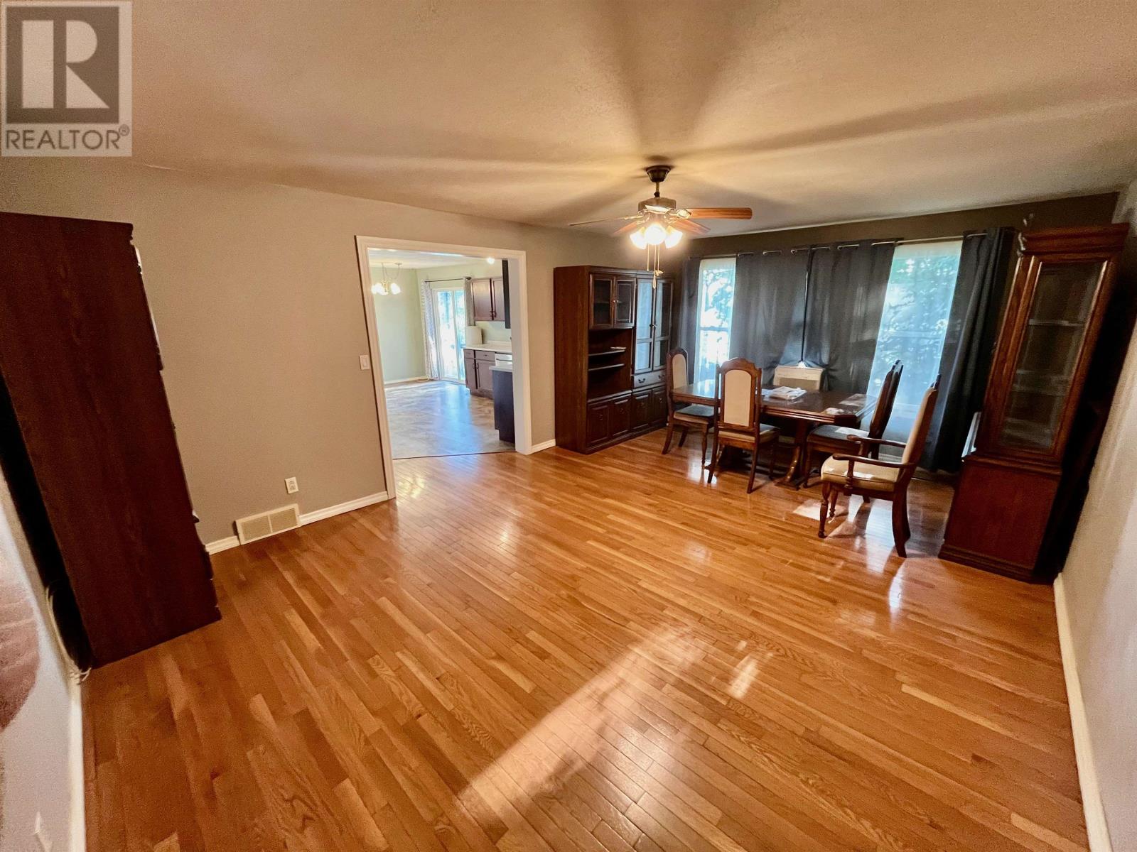 206 Mcmillan Cres, Dryden, Ontario  P8N 0A2 - Photo 11 - TB252555