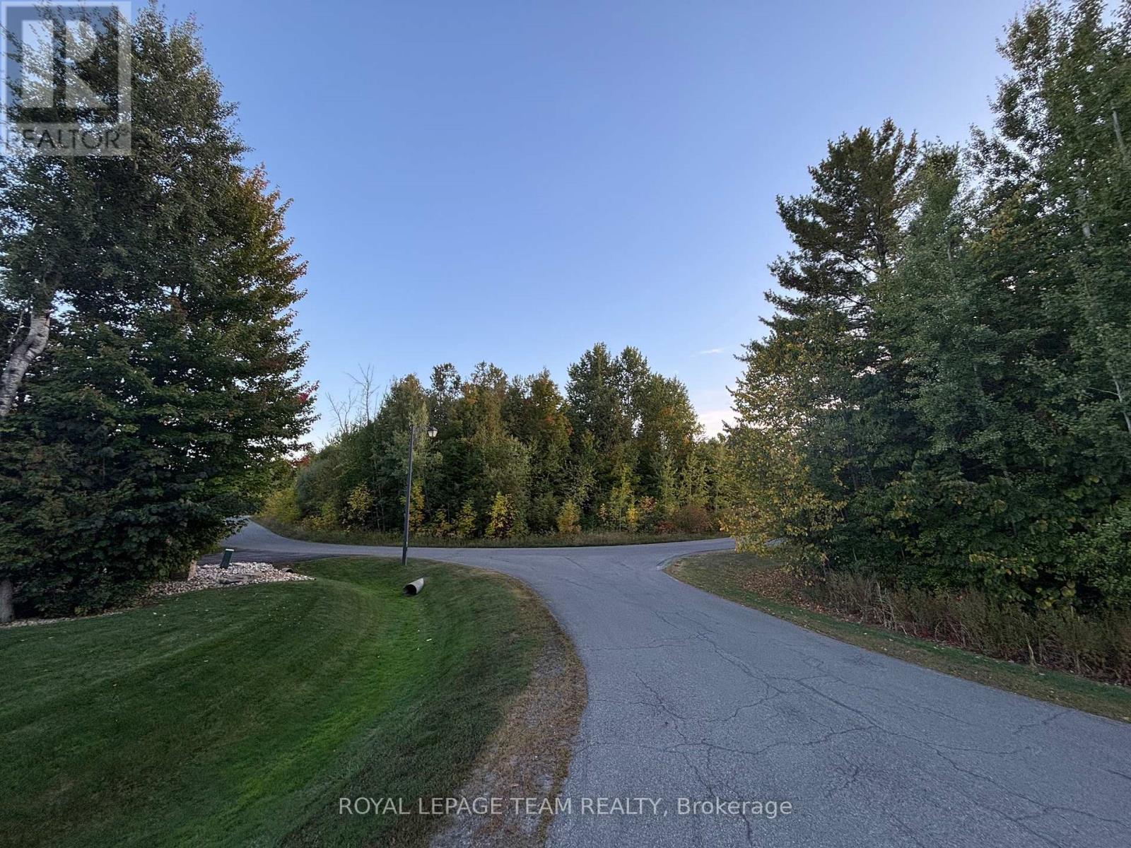 5871 LONGHEARTH WAY, Ottawa, Ontario
