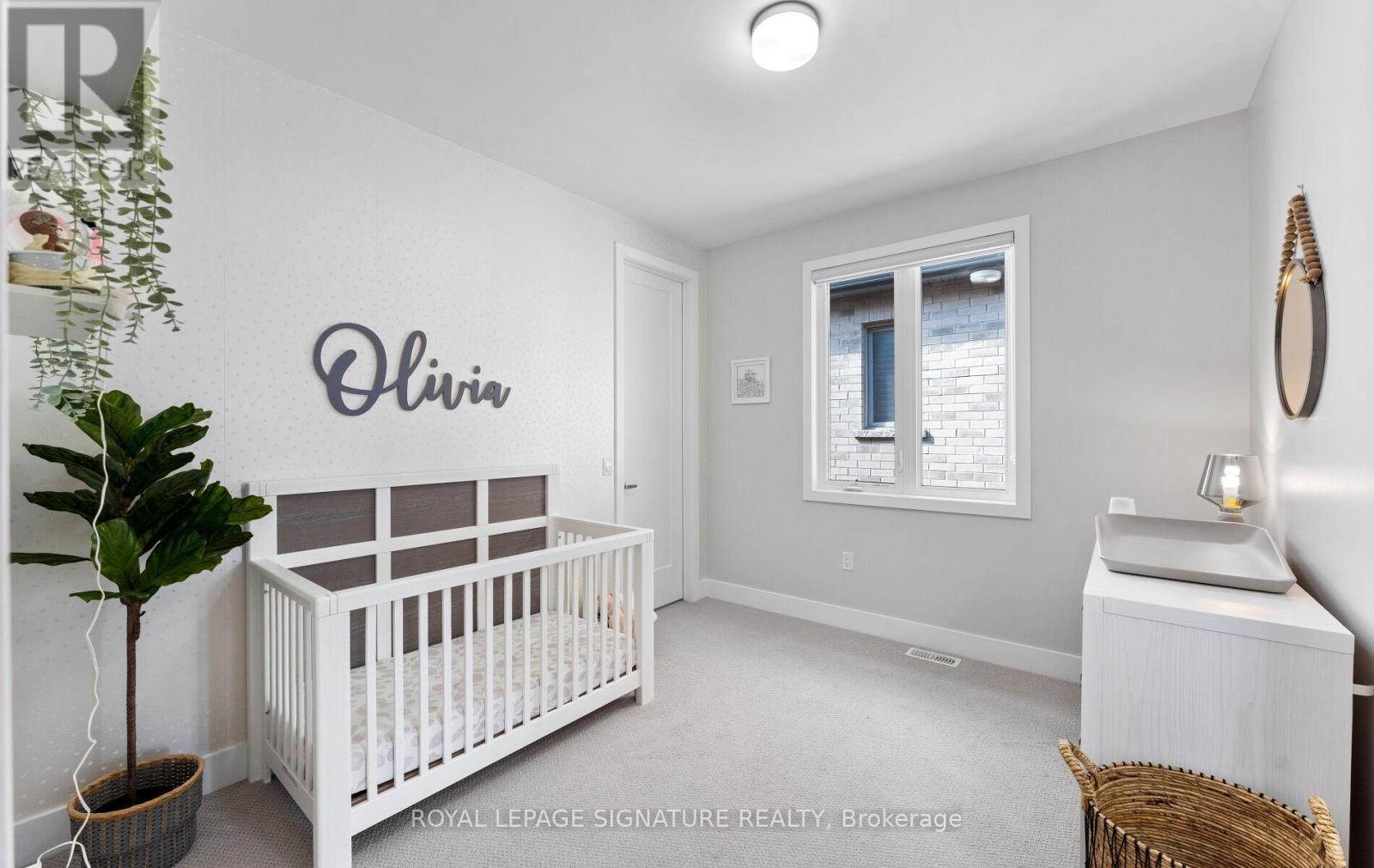 29 Sikura Circle, Aurora, Ontario  L4G 3Y8 - Photo 25 - N12418150