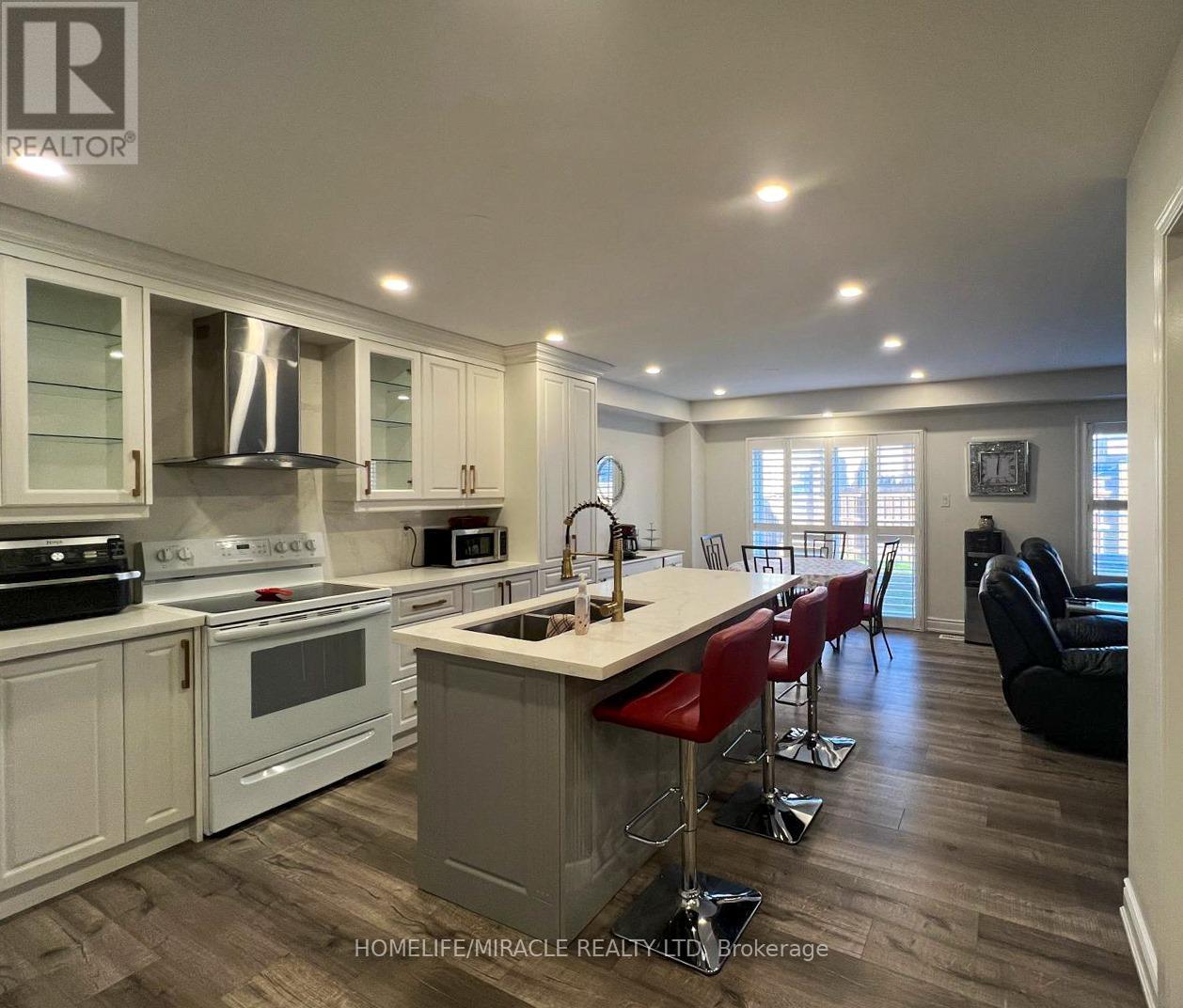 112 Gillespie Drive, Brantford, Ontario  N3T 0K2 - Photo 20 - X12404588