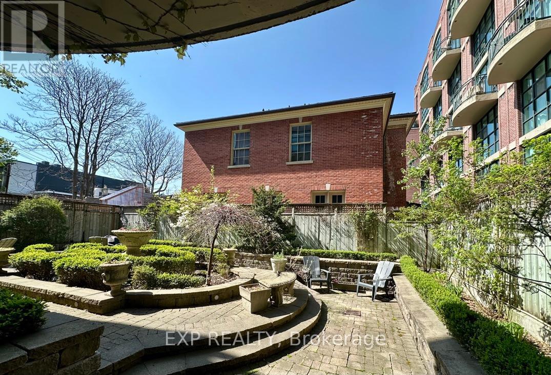 201 - 901 Queen Street W, Toronto, Ontario  M6J 1G5 - Photo 19 - C12416398