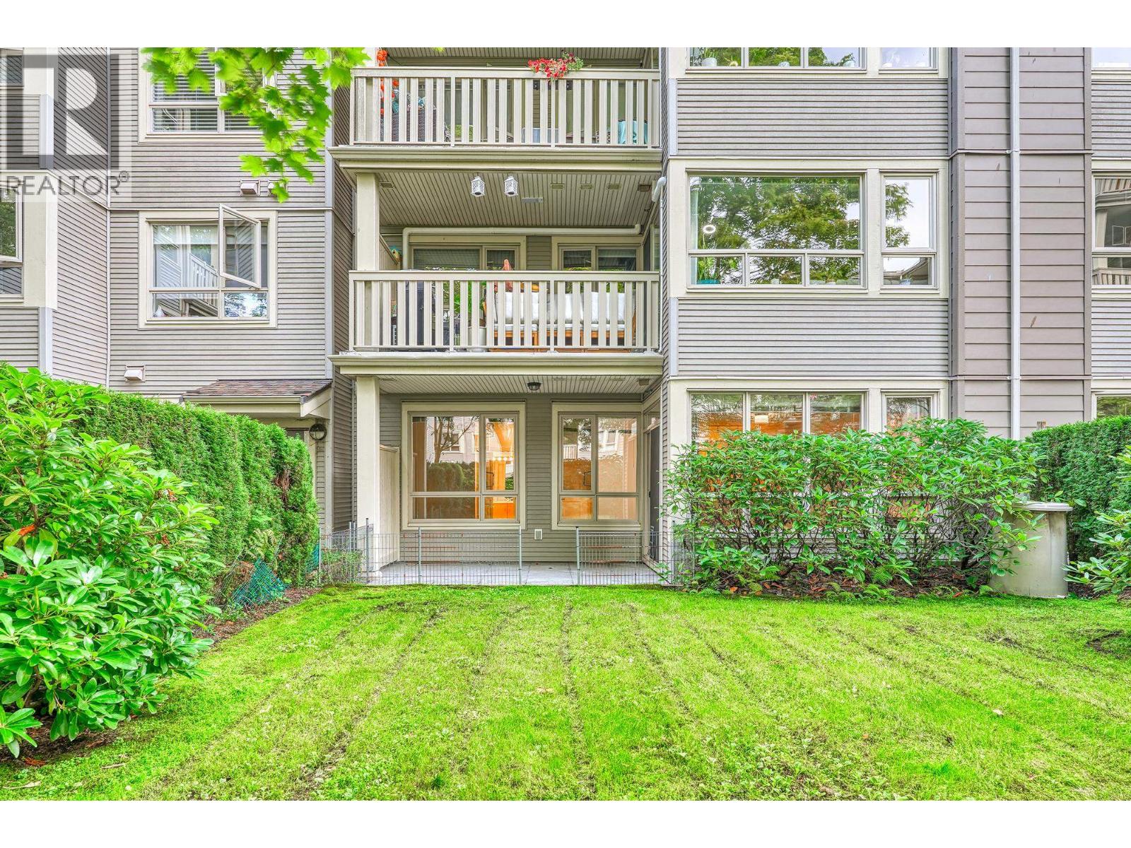 127 801 Klahanie Drive, Port Moody, British Columbia  V3H 5K4 - Photo 1 - R3050591