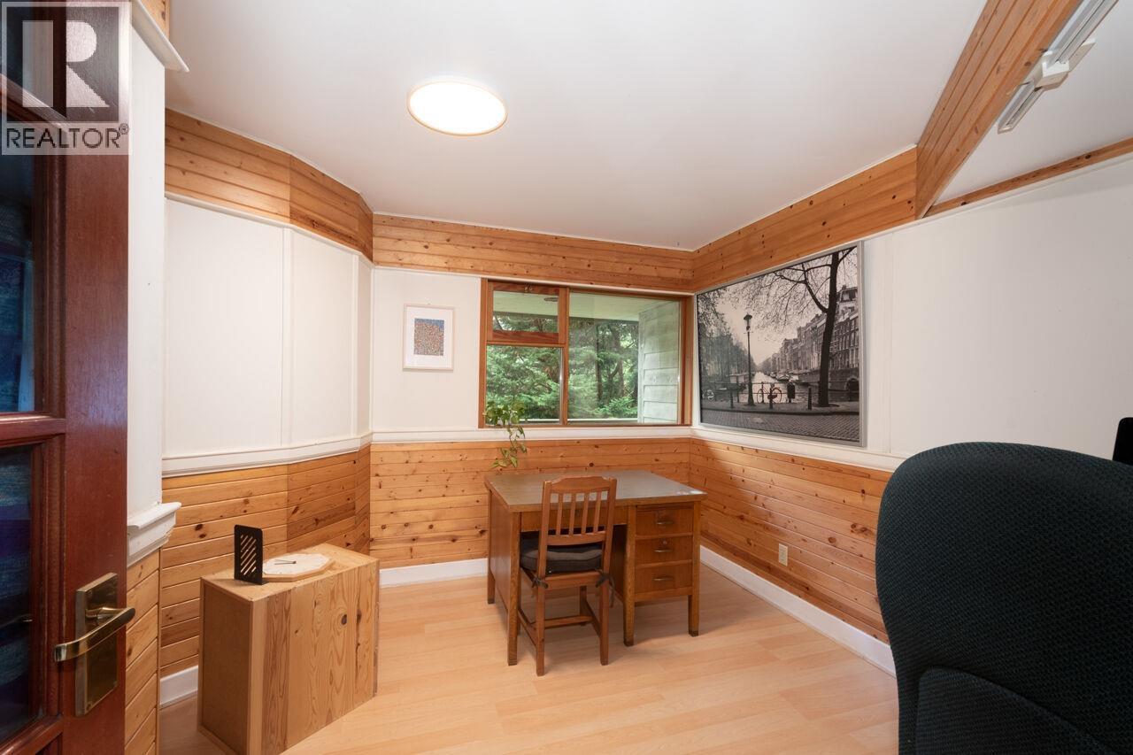 1261 Eagle's Nest Road, Bowen Island, British Columbia  V0N 1G1 - Photo 13 - R3050588