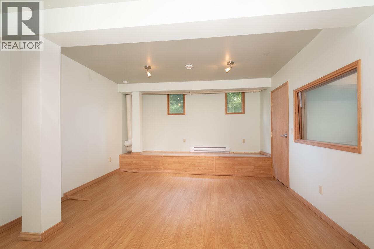1261 Eagle's Nest Road, Bowen Island, British Columbia  V0N 1G1 - Photo 24 - R3050588