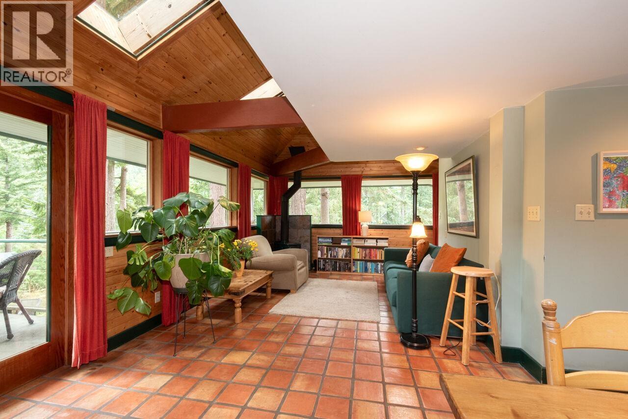 1261 Eagle's Nest Road, Bowen Island, British Columbia  V0N 1G1 - Photo 5 - R3050588