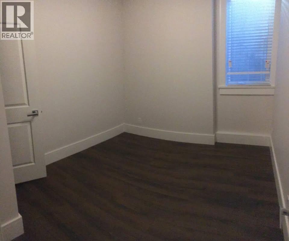 6321 Palace Place, Burnaby, British Columbia  V5E 1Z6 - Photo 2 - R3050625