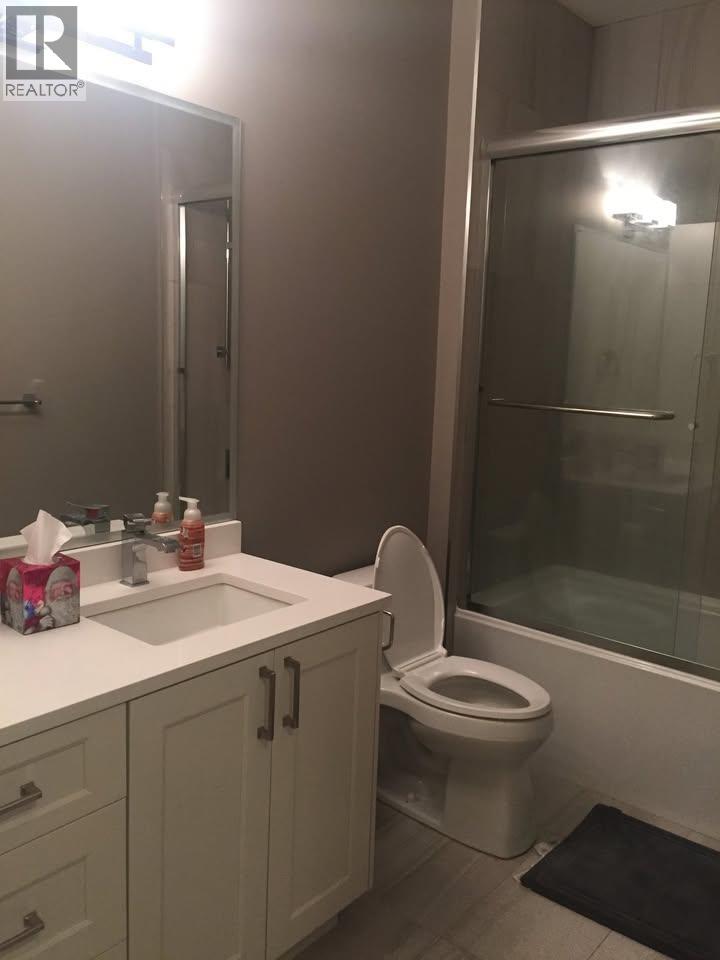 6321 Palace Place, Burnaby, British Columbia  V5E 1Z6 - Photo 3 - R3050625