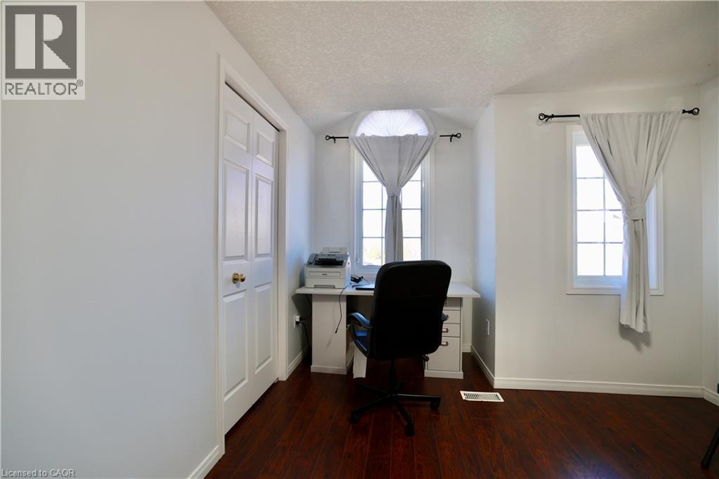 549 Violet Street, Waterloo, Ontario  N2V 2T8 - Photo 23 - 40772460