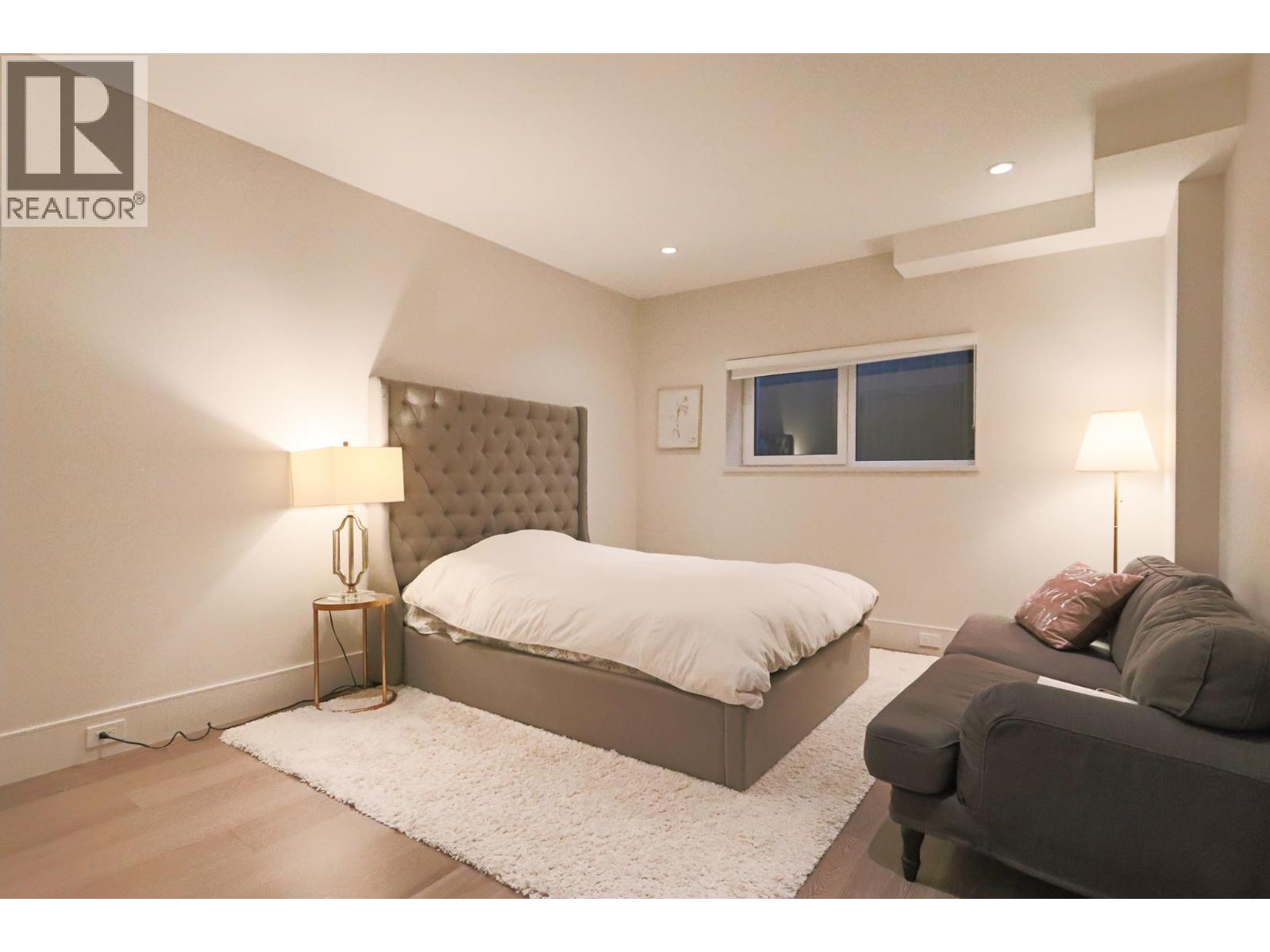 4341 Carolyn Drive, North Vancouver, British Columbia  V7R 4A5 - Photo 24 - R3050317
