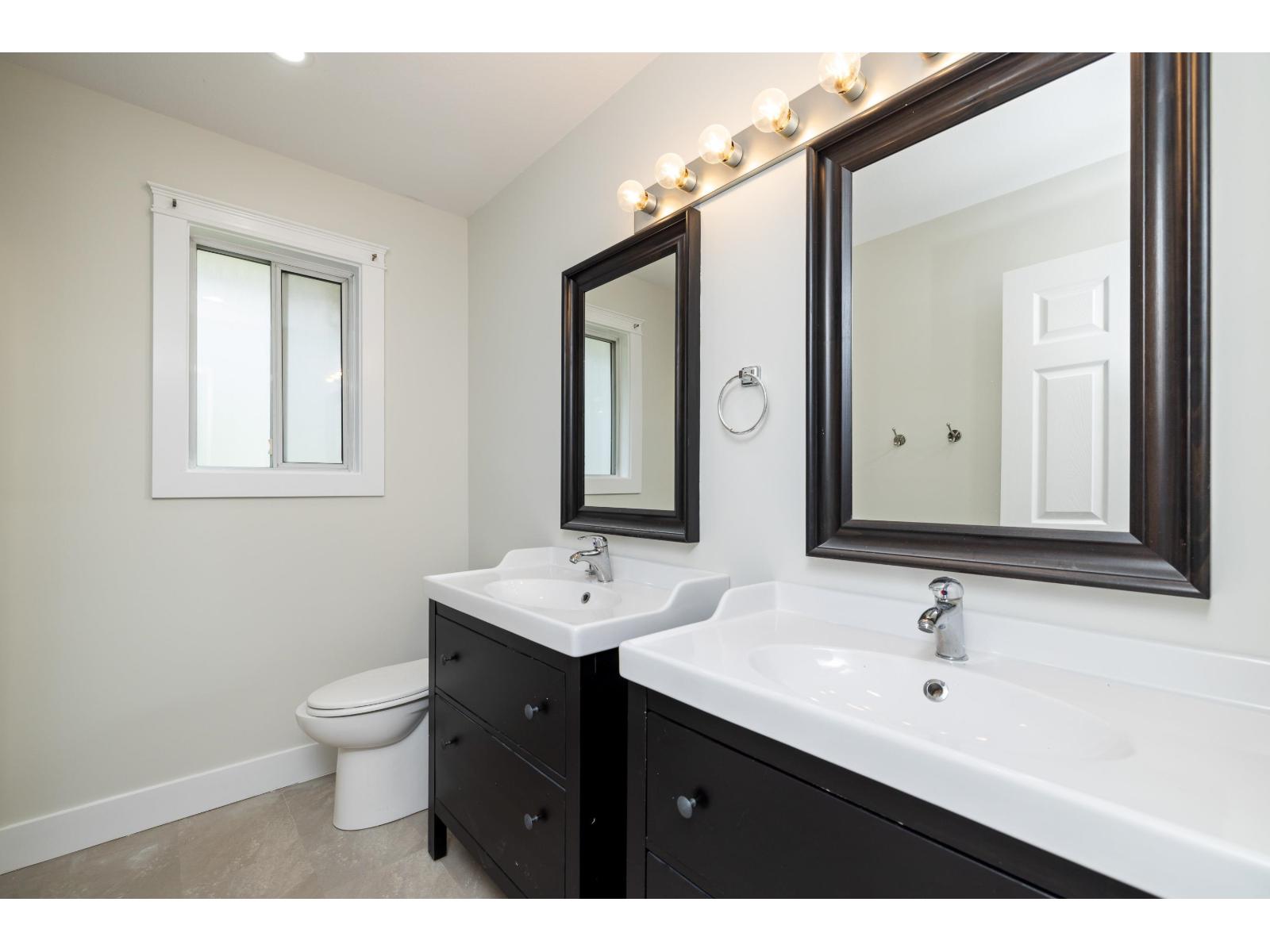 8475 Cade Barr Street, Mission, British Columbia  V2V 7K4 - Photo 11 - R3050694