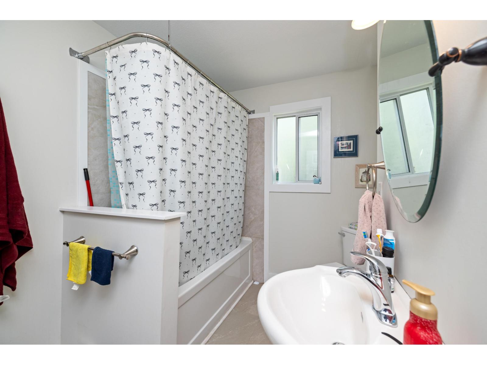 8475 Cade Barr Street, Mission, British Columbia  V2V 7K4 - Photo 32 - R3050694