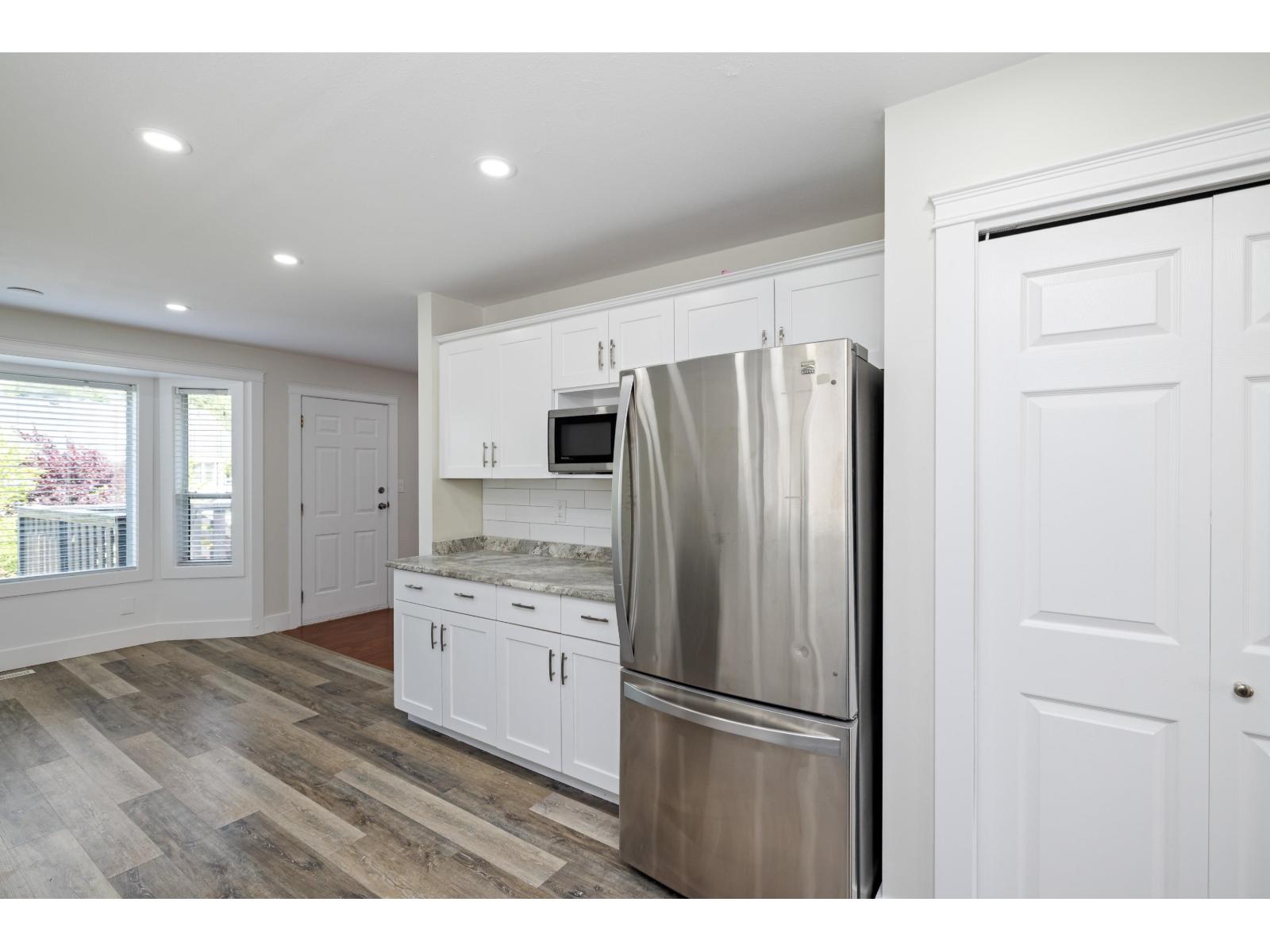 8475 Cade Barr Street, Mission, British Columbia  V2V 7K4 - Photo 5 - R3050694