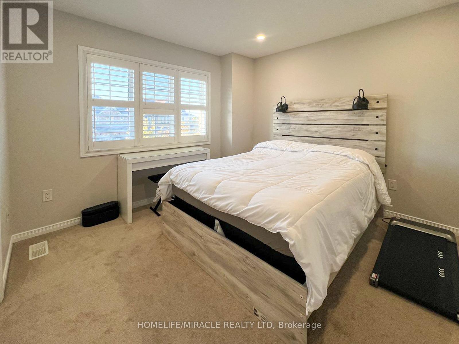 112 Gillespie Drive, Brantford, Ontario  N3T 0K2 - Photo 35 - X12404588