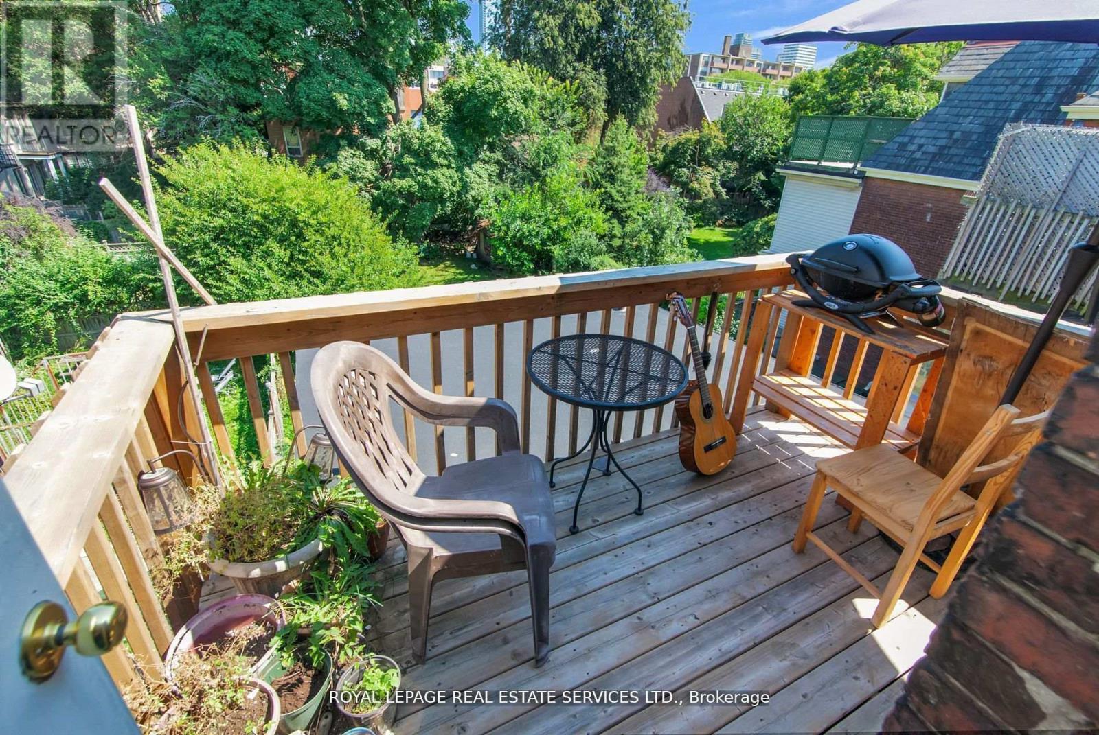 Property at 577 HURON STREET image 5