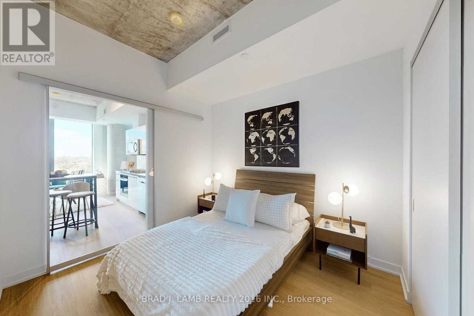 705 - 195 Mccaul Street, Toronto, Ontario  M5T 0E5 - Photo 16 - C12419491