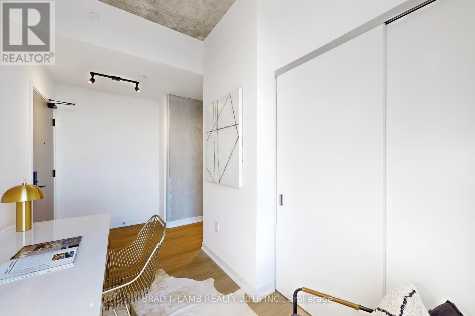 705 - 195 Mccaul Street, Toronto, Ontario  M5T 0E5 - Photo 20 - C12419491