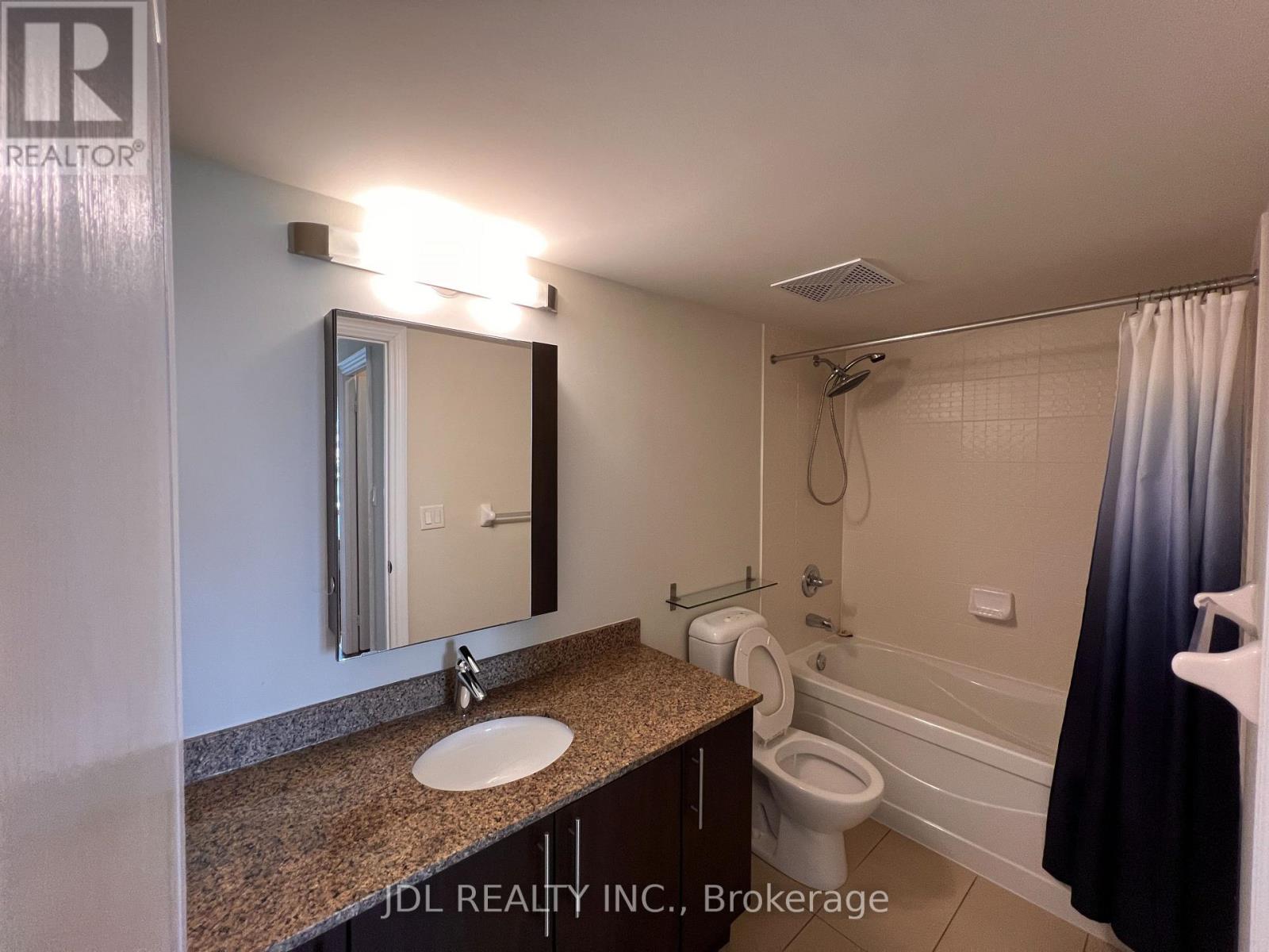 208 - 60 South Town Centre Boulevard, Markham, Ontario  L6G 0C5 - Photo 17 - N12419536