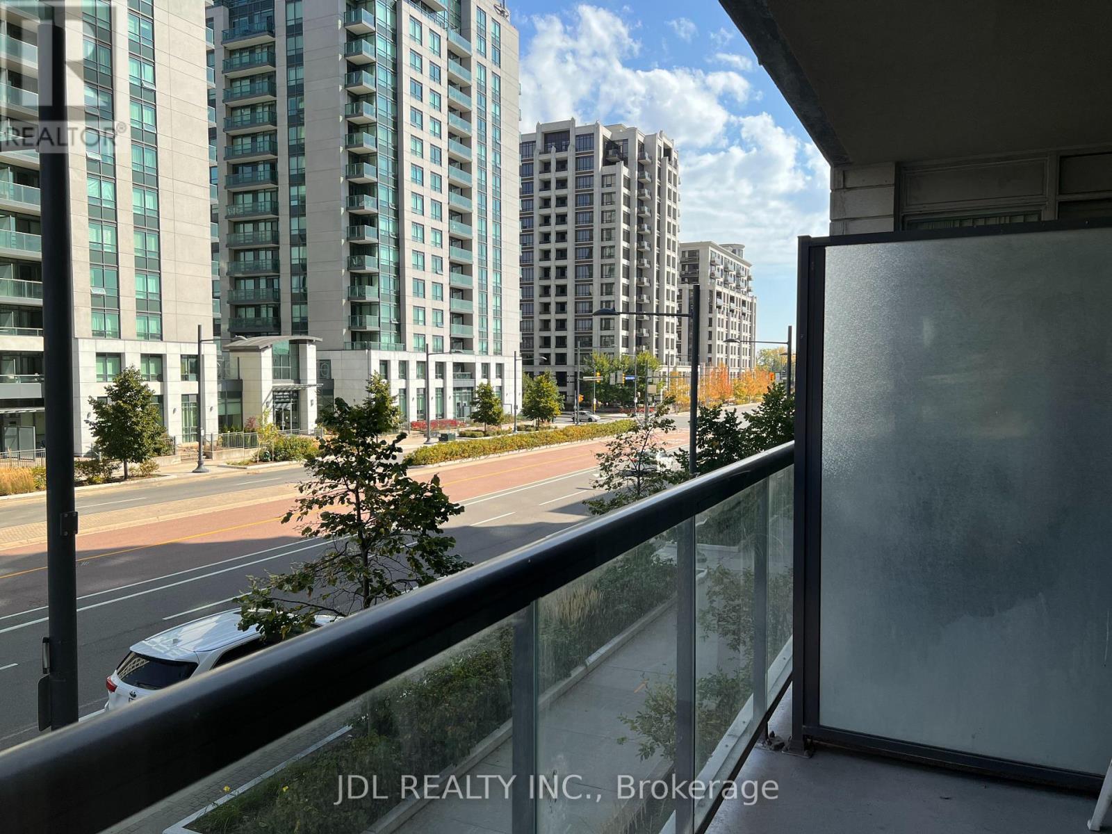 208 - 60 South Town Centre Boulevard, Markham, Ontario  L6G 0C5 - Photo 7 - N12419536