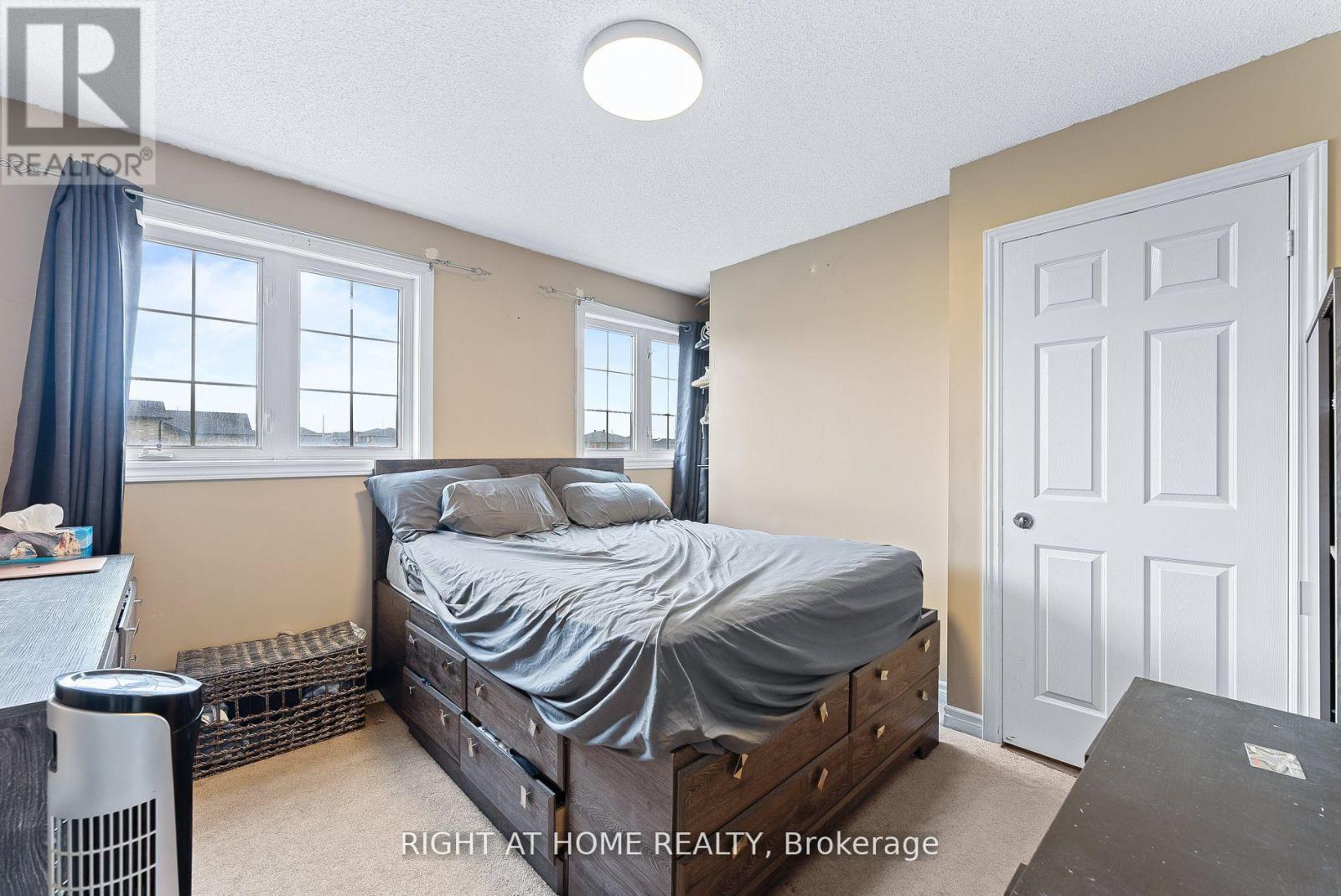 154 Country Lane, Barrie, Ontario  L4N 0N1 - Photo 22 - S12419455