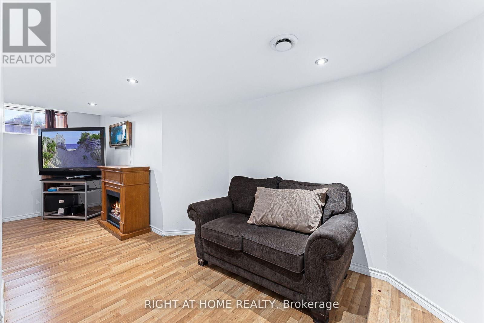 154 Country Lane, Barrie, Ontario  L4N 0N1 - Photo 26 - S12419455
