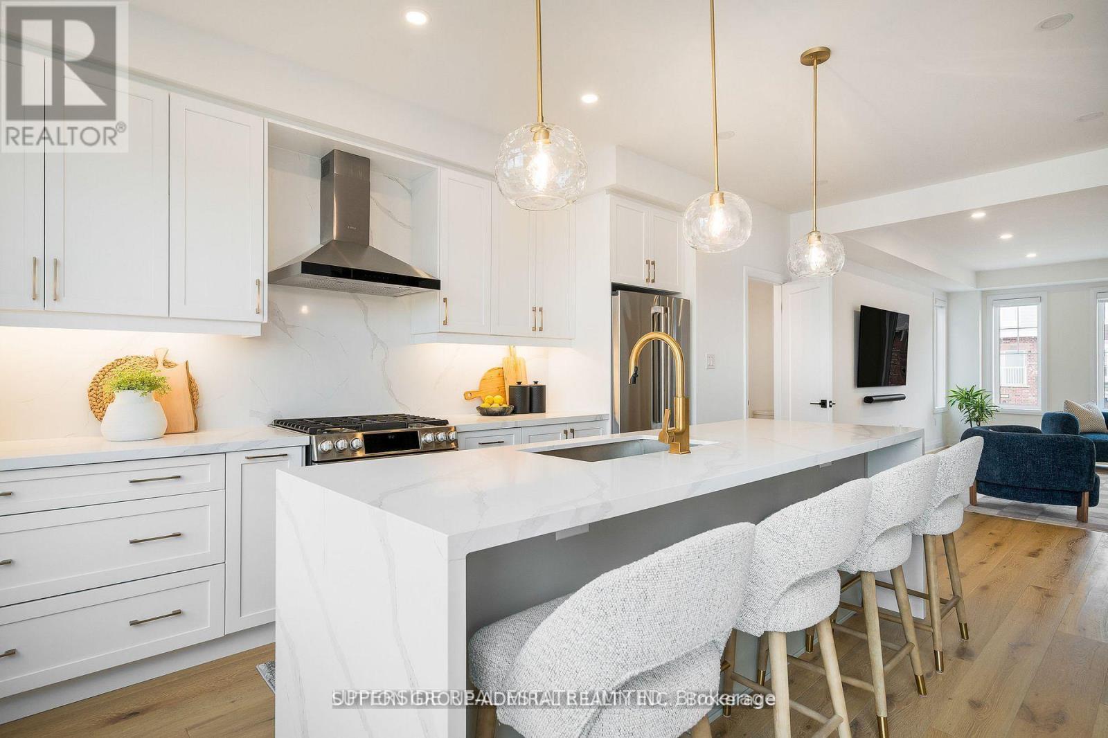 86 Sandhill Crane Drive, Wasaga Beach, Ontario  L9Z 0K4 - Photo 21 - S12419581