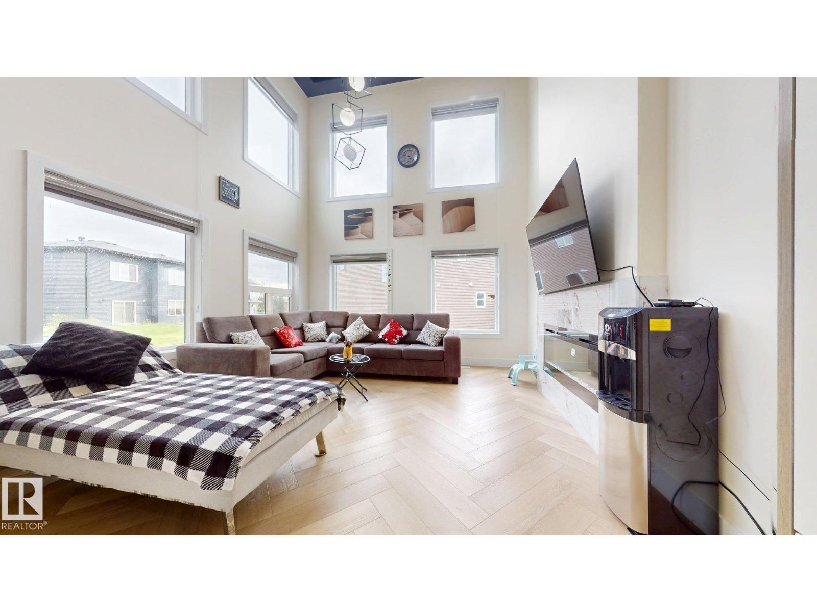 4202 38a St, Beaumont, Alberta  T4X 0C4 - Photo 4 - E4452408