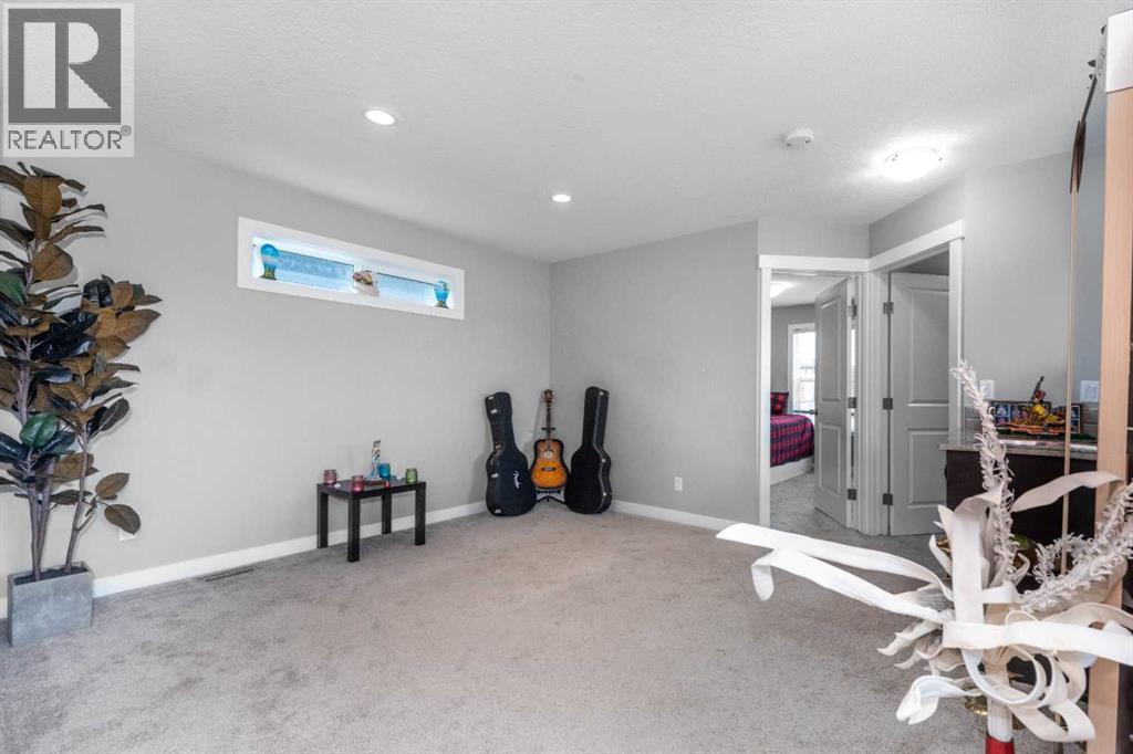 80 Legacy Reach Manor Se, Calgary, Alberta  T2Z 2C5 - Photo 17 - A2259076