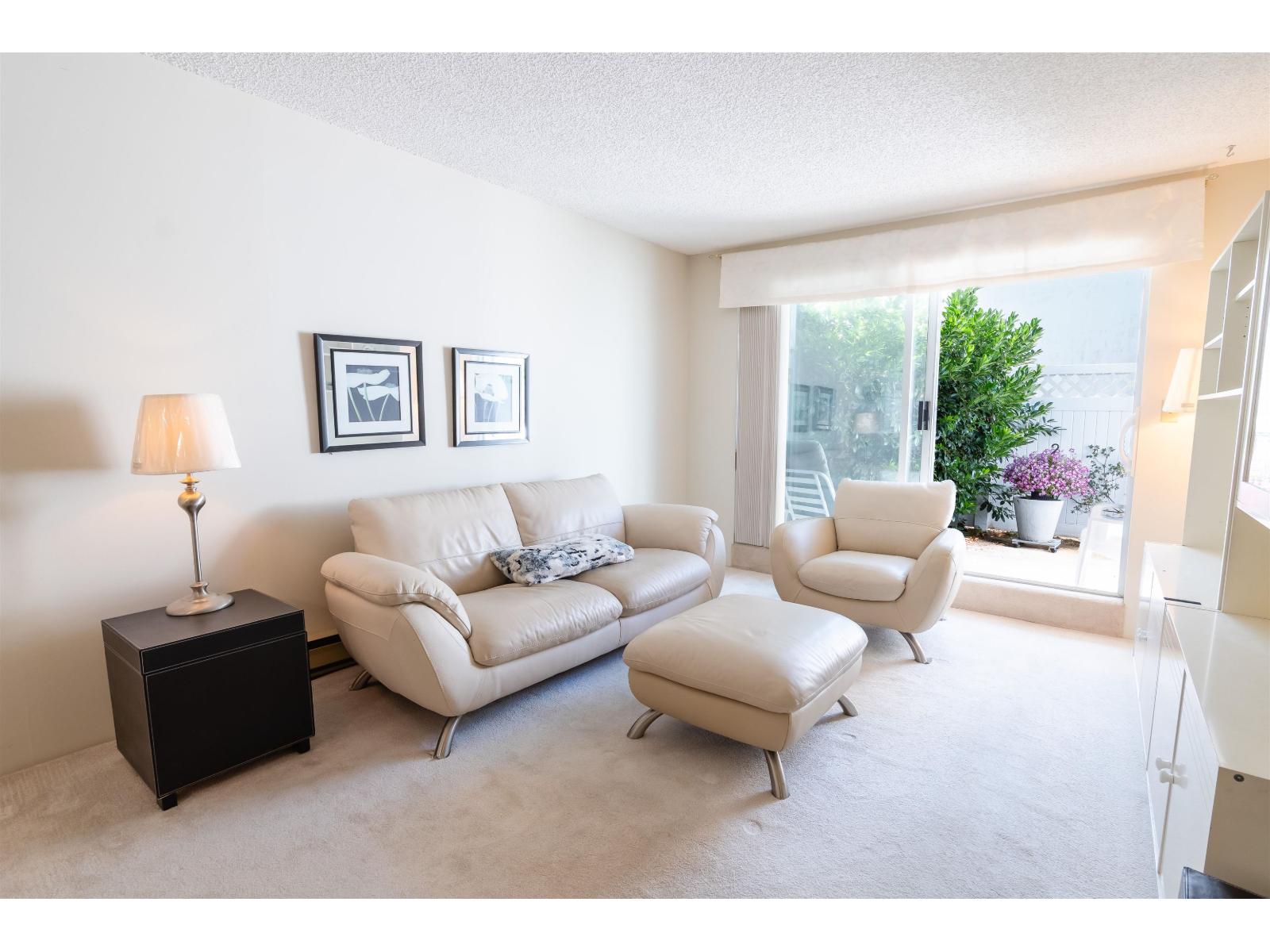 110 32950 Amicus Place, Abbotsford, British Columbia  V2S 6G9 - Photo 4 - R3050203