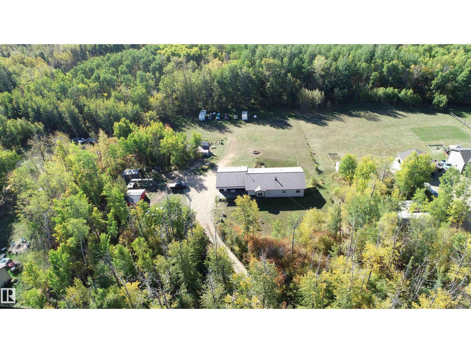 207, 55108 Rge Road 15, Rural Lac Ste. Anne County, Alberta  T0E 1V0 - Photo 3 - E4458949