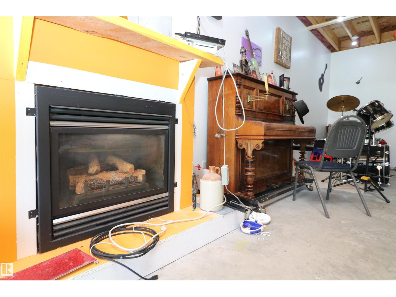 207, 55108 Rge Road 15, Rural Lac Ste. Anne County, Alberta  T0E 1V0 - Photo 36 - E4458949