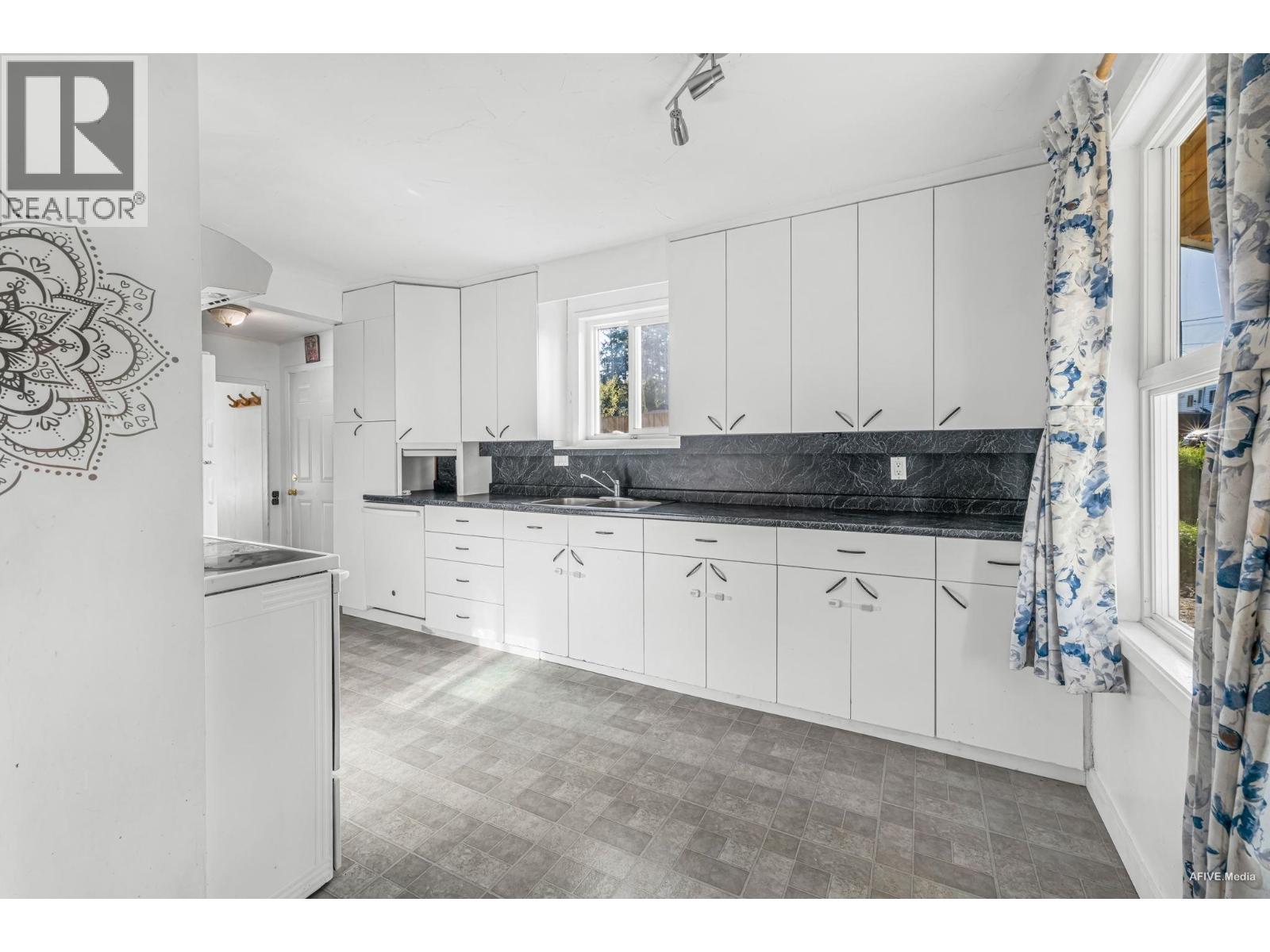 20258 Ospring Street, Maple Ridge, British Columbia  V2X 1K4 - Photo 9 - R3050368