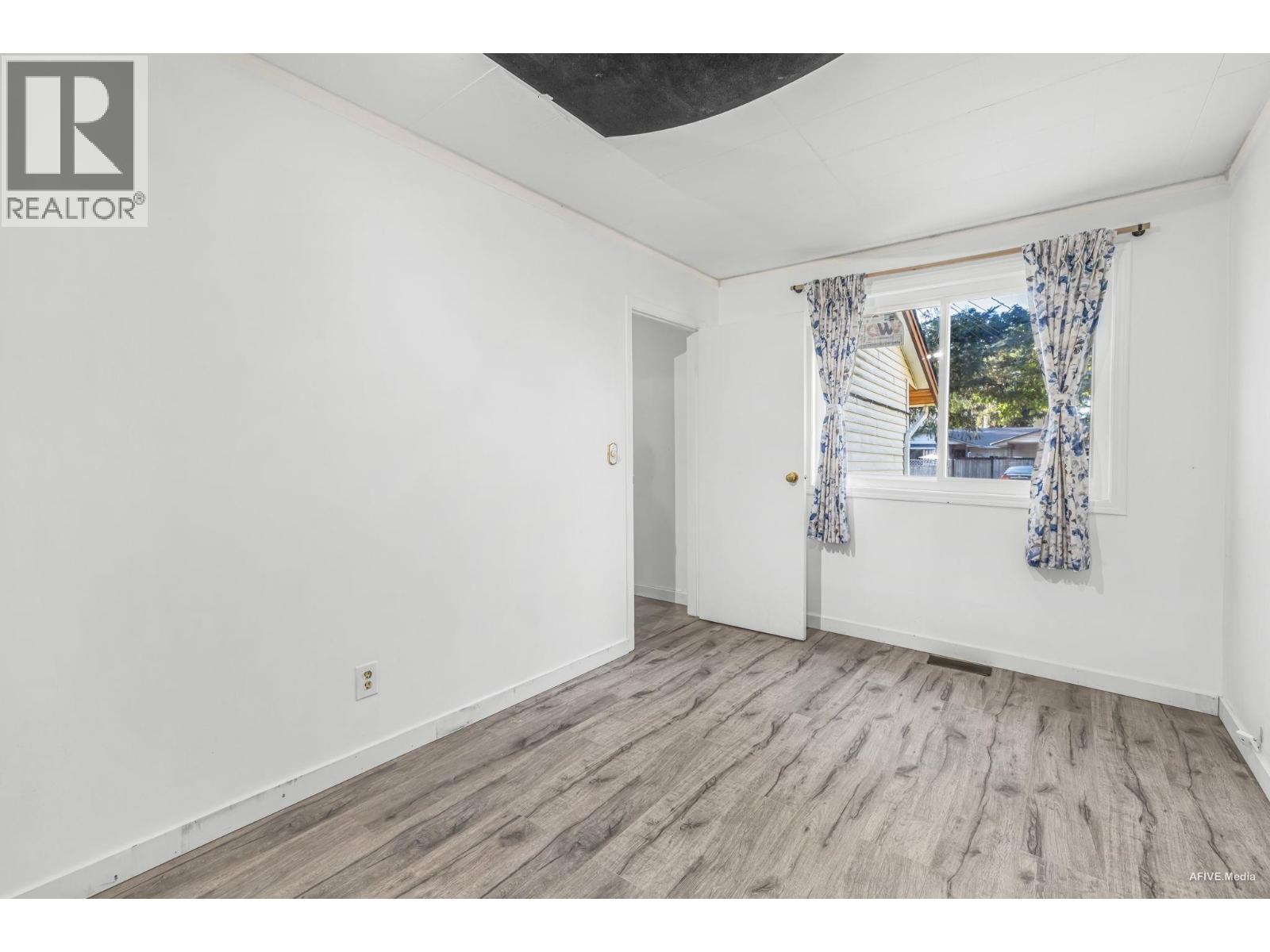 20258 Ospring Street, Maple Ridge, British Columbia  V2X 1K4 - Photo 19 - R3050368