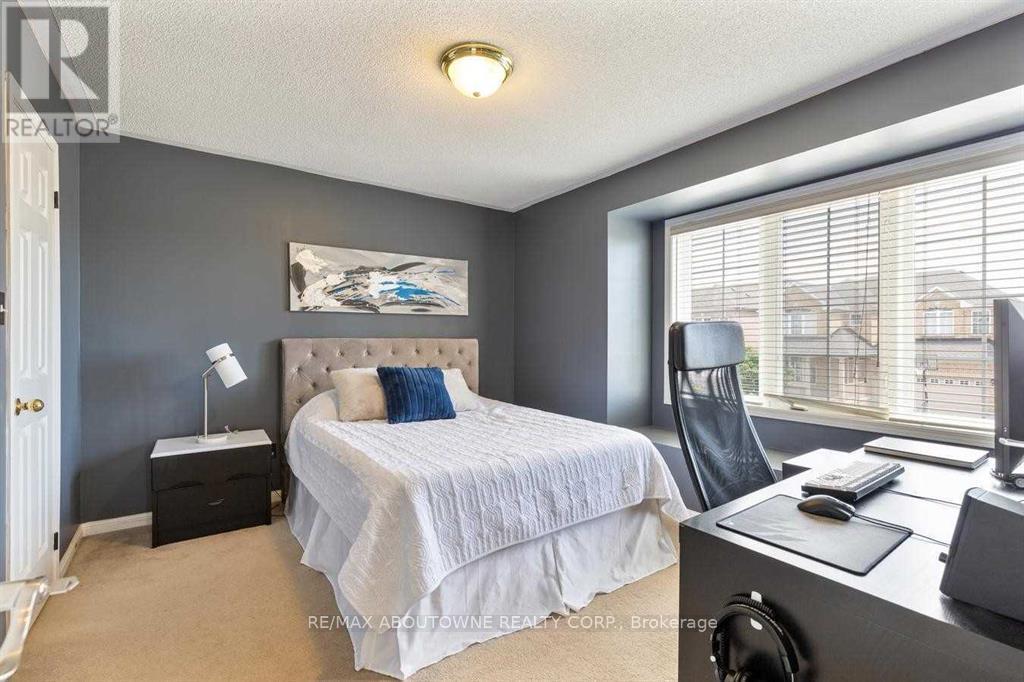 3875 Thomas Street, Mississauga, Ontario  L5M 7A6 - Photo 17 - W12419478
