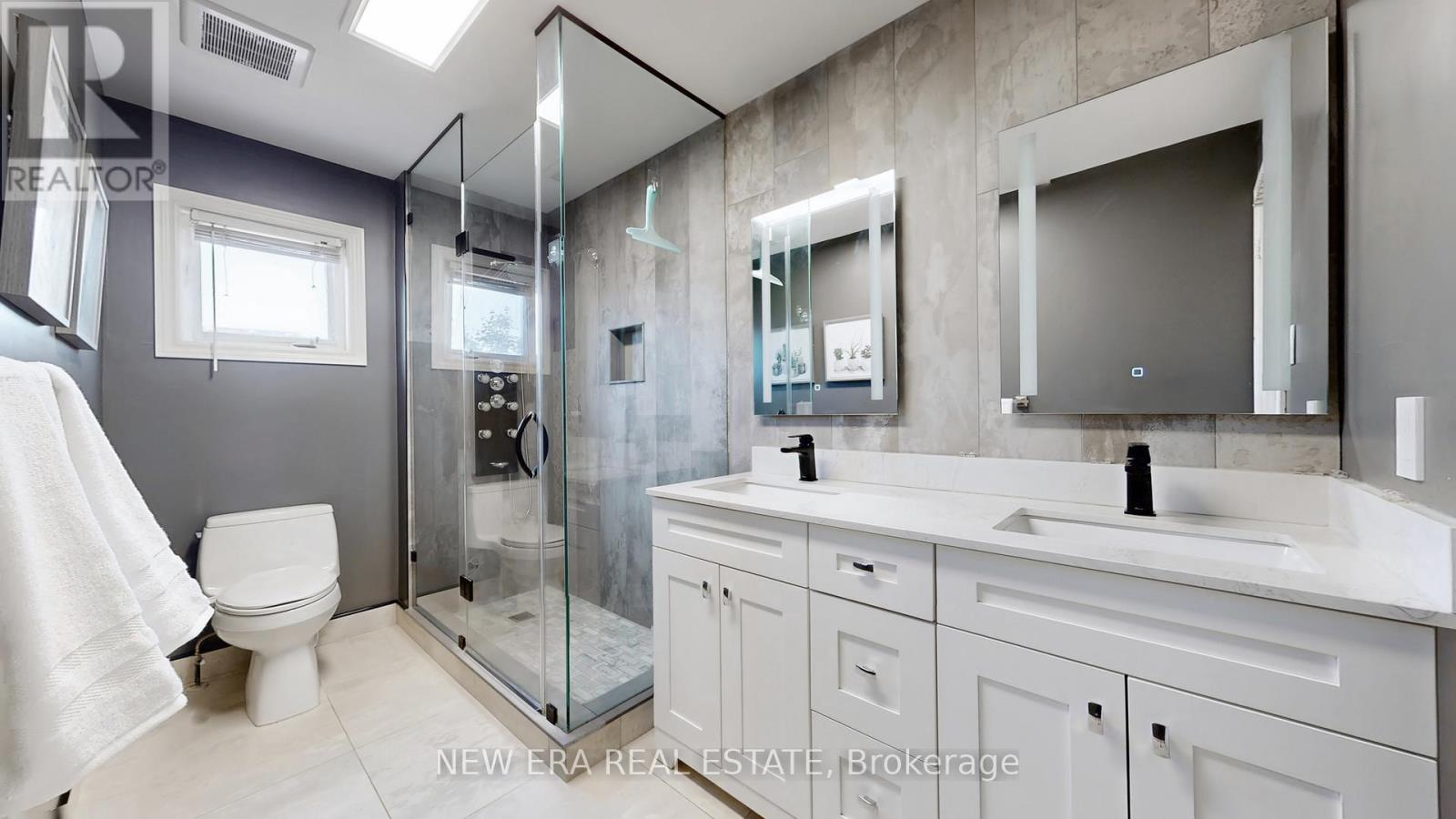 18 Grist Mill Drive, Halton Hills, Ontario  L7G 6C2 - Photo 34 - W12419520