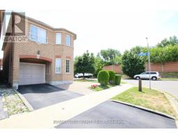 1 PLATINUM DRIVE, Toronto, Ontario