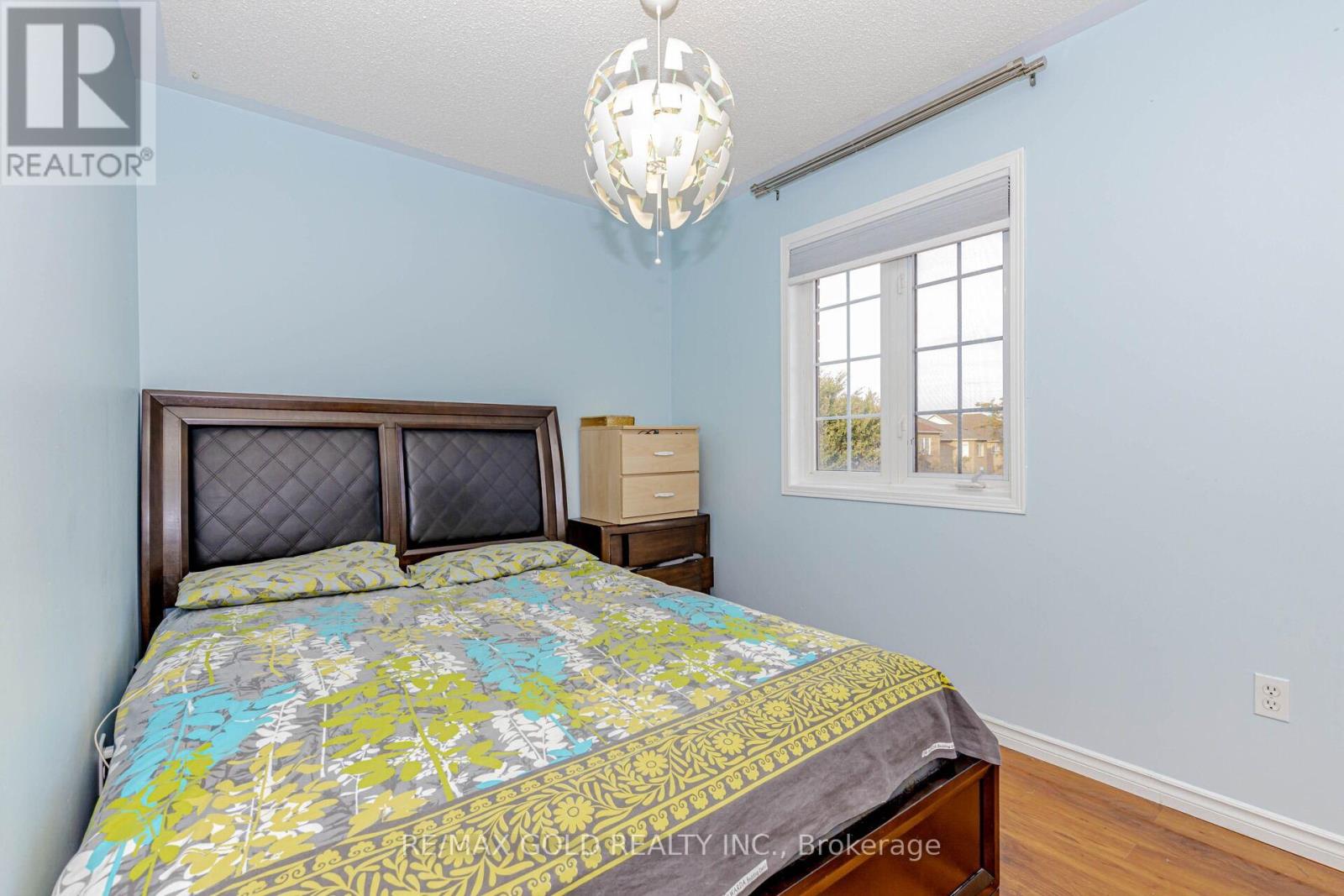 2 Lake Louise Drive, Brampton, Ontario  L6X 4W7 - Photo 25 - W12419599