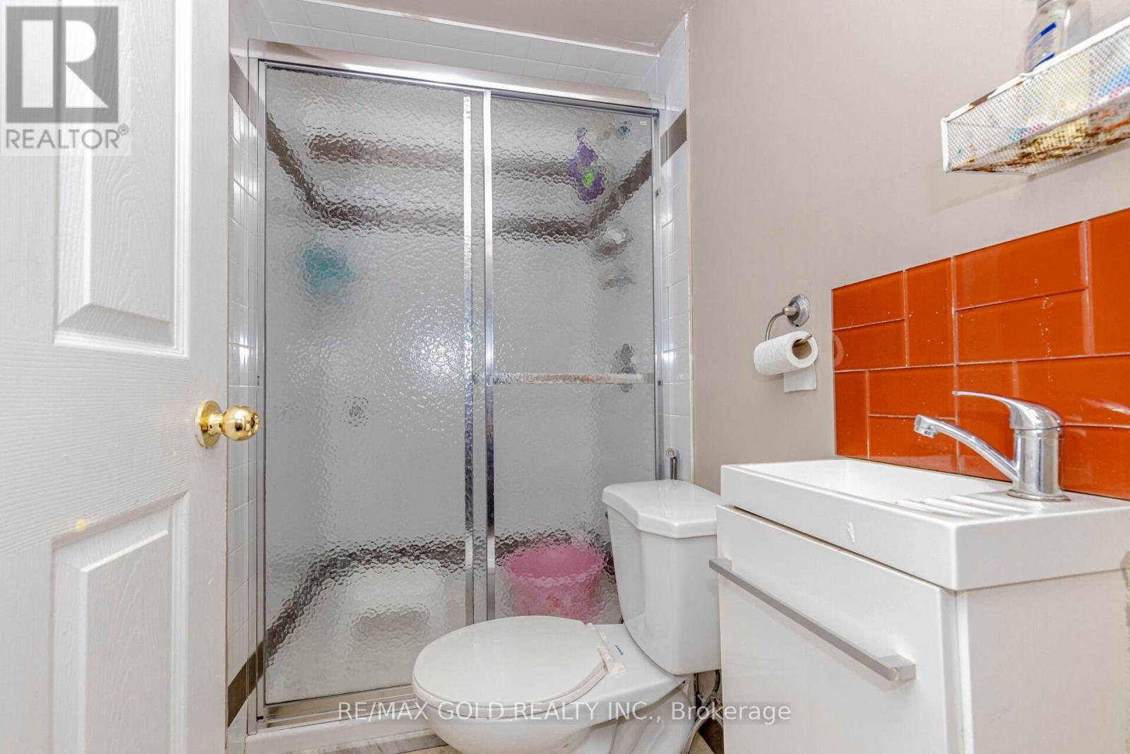 2 Lake Louise Drive, Brampton, Ontario  L6X 4W7 - Photo 26 - W12419599