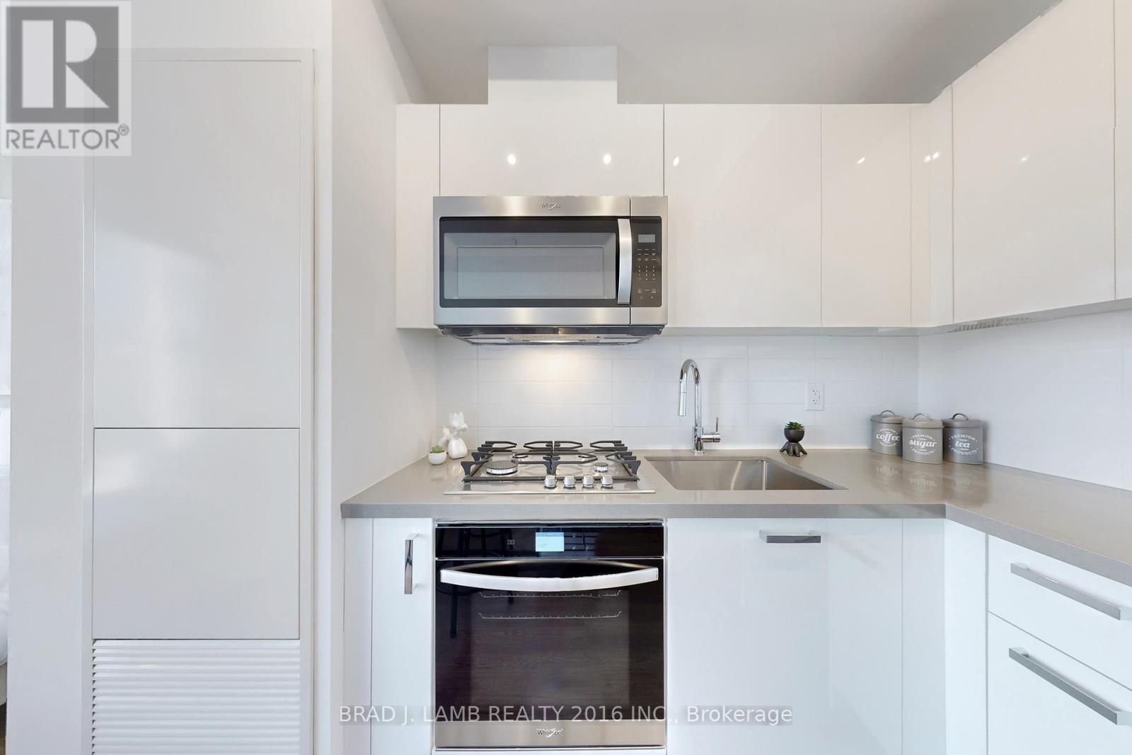 1004 - 195 Mccaul Street, Toronto, Ontario  M5T 0E5 - Photo 14 - C12419616