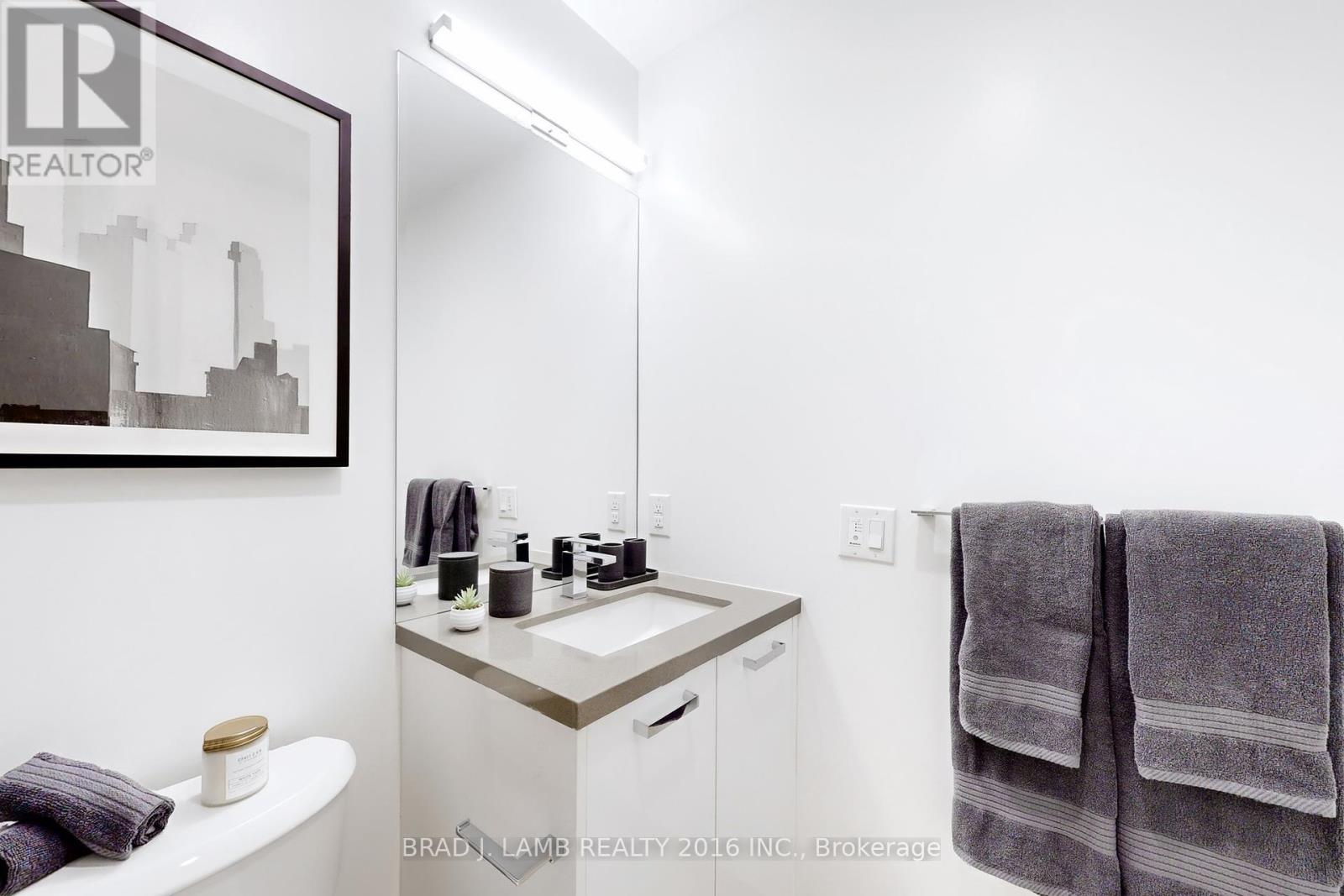 1004 - 195 Mccaul Street, Toronto, Ontario  M5T 0E5 - Photo 17 - C12419616