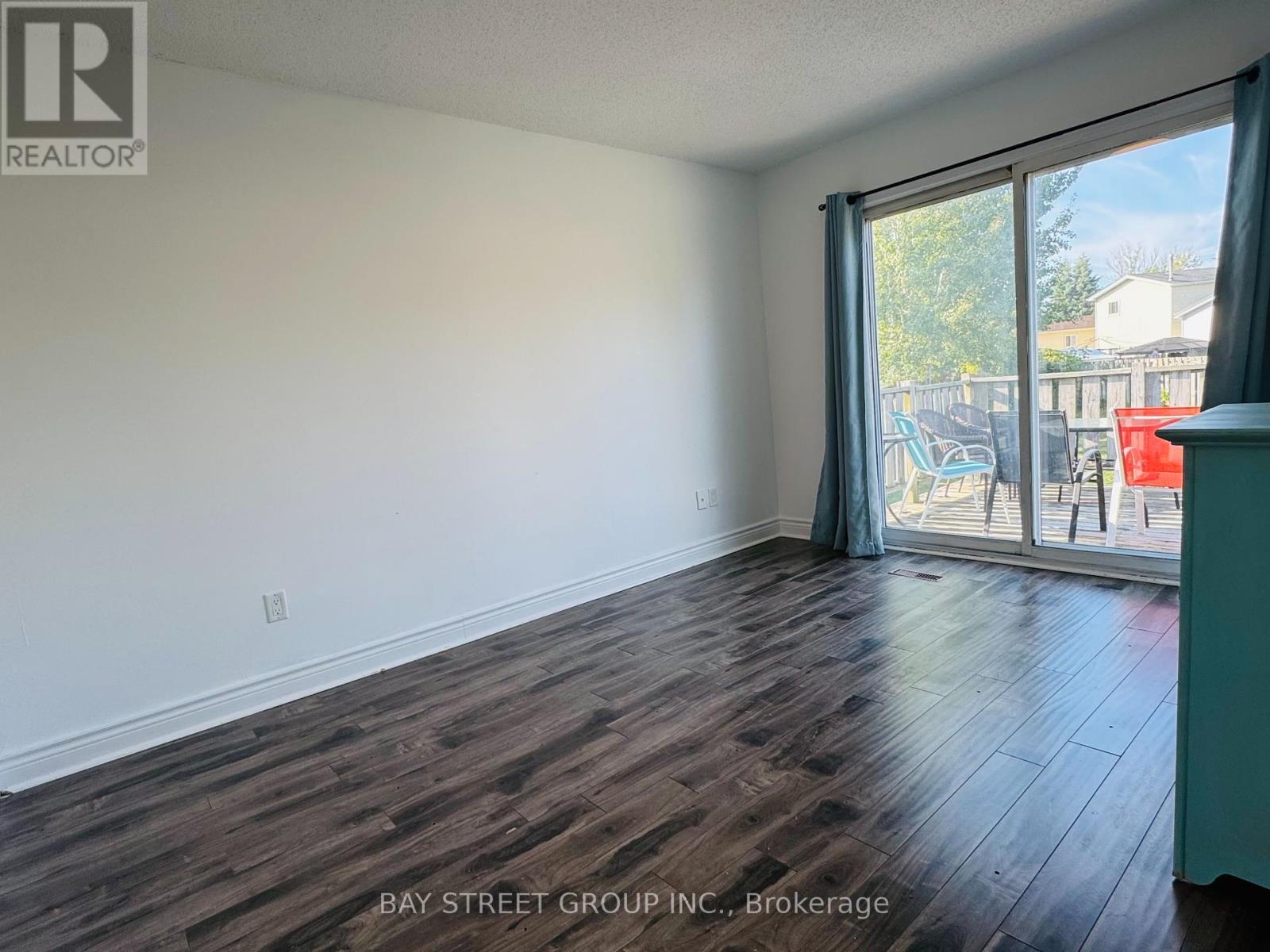 1 - 1448 Outlet Drive, Oshawa, Ontario  L1J 7Z5 - Photo 16 - E12419632