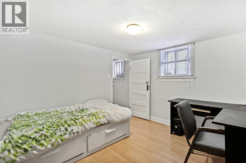 230 8a Street Ne, Calgary, Alberta  T2E 4J1 - Photo 18 - A2188761