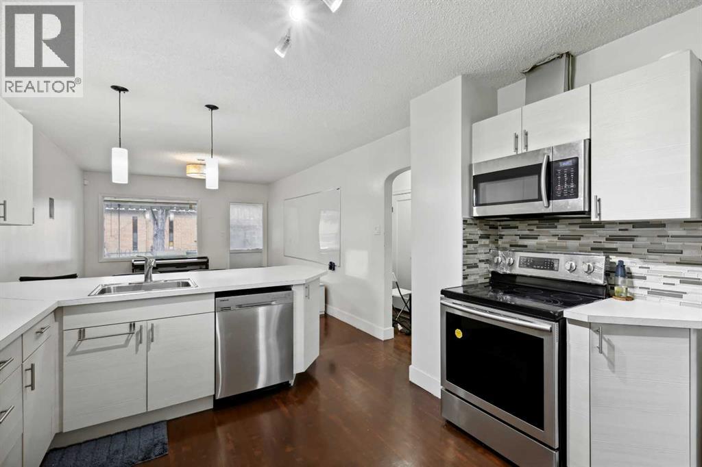 230 8a Street Ne, Calgary, Alberta  T2E 4J1 - Photo 11 - A2188761