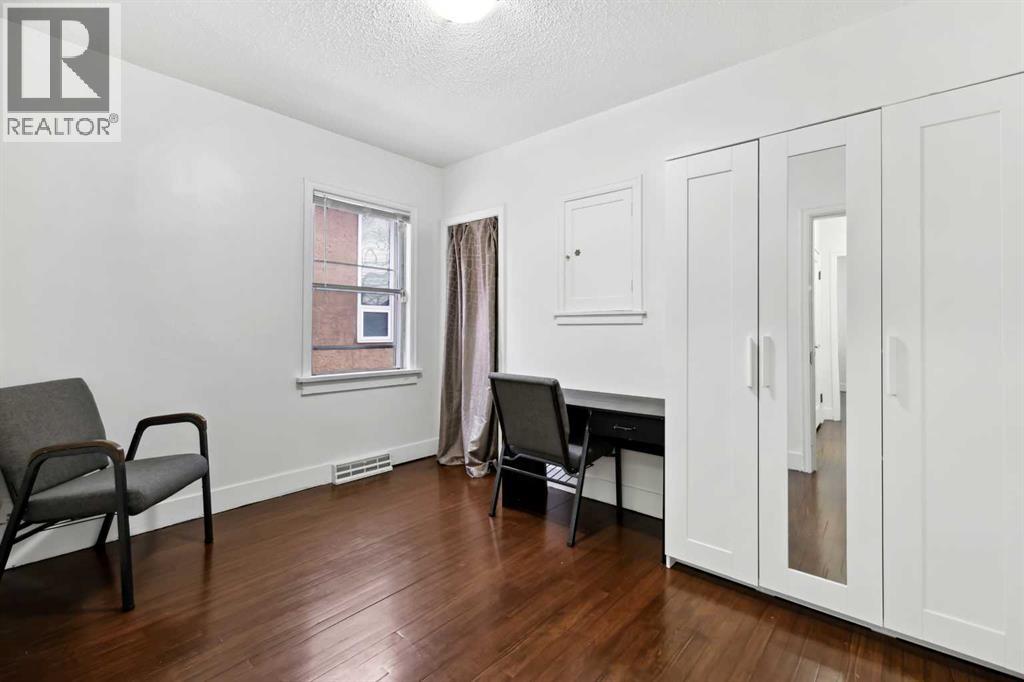230 8a Street Ne, Calgary, Alberta  T2E 4J1 - Photo 13 - A2188761