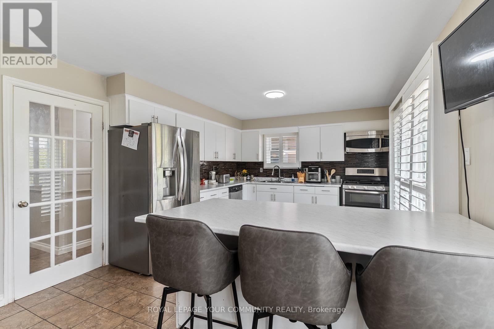 180 Westheights Drive, Kitchener, Ontario  N2N 1J9 - Photo 13 - X12419448