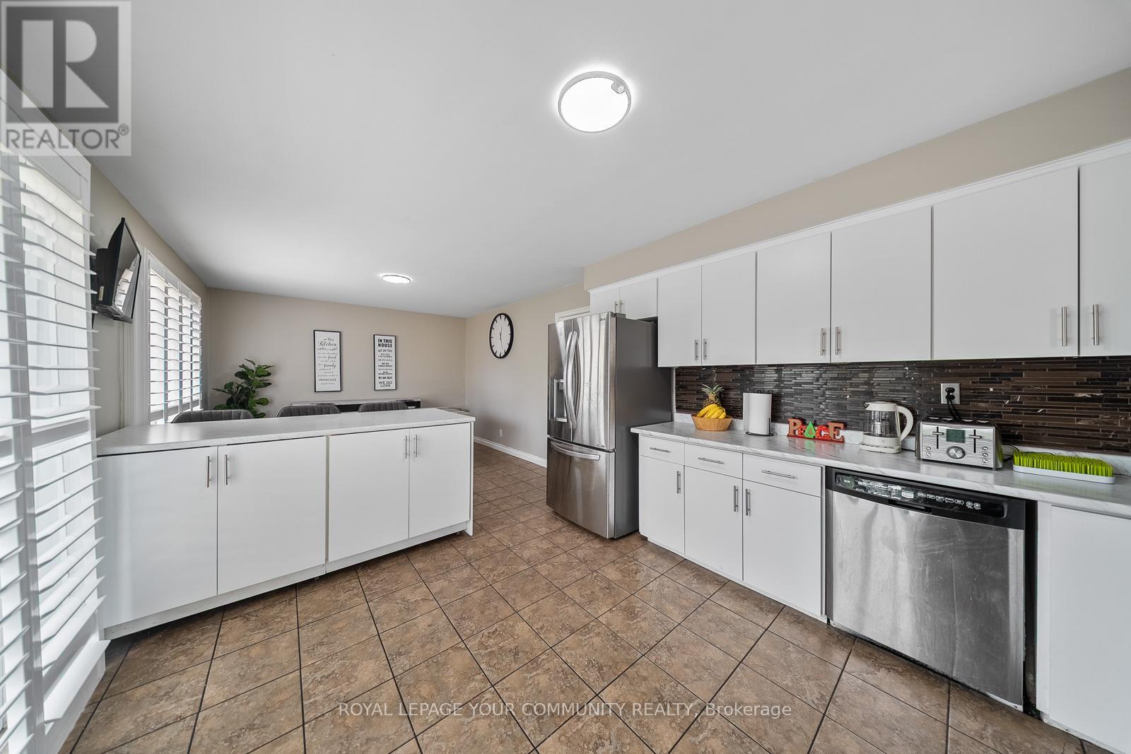 180 Westheights Drive, Kitchener, Ontario  N2N 1J9 - Photo 15 - X12419448
