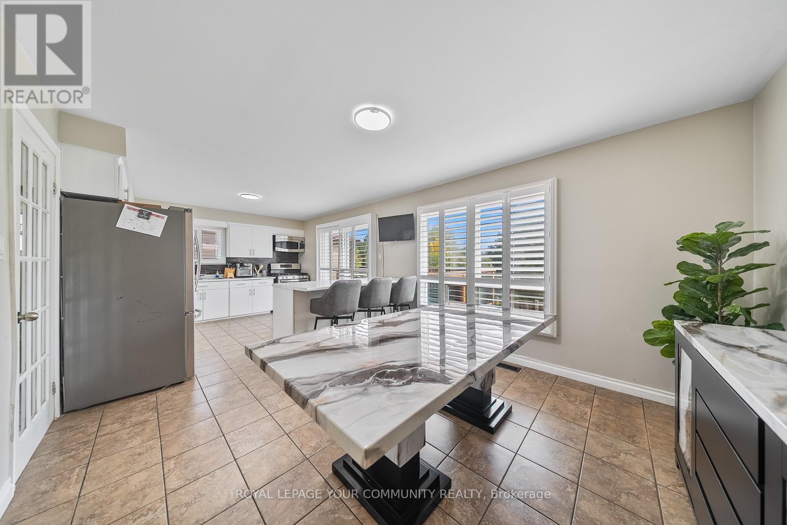 180 Westheights Drive, Kitchener, Ontario  N2N 1J9 - Photo 17 - X12419448