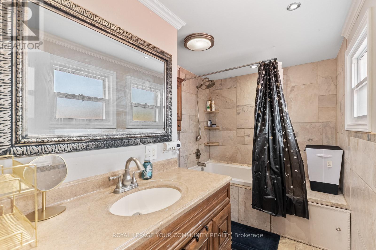 180 Westheights Drive, Kitchener, Ontario  N2N 1J9 - Photo 26 - X12419448