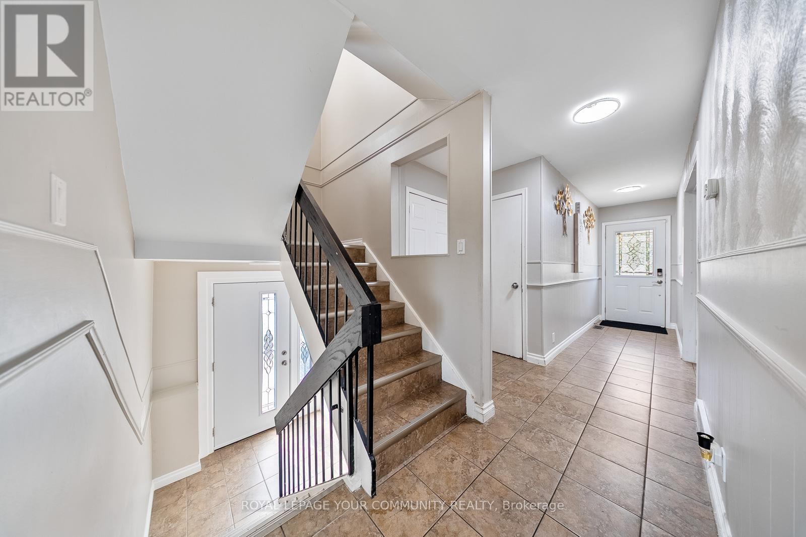 180 Westheights Drive, Kitchener, Ontario  N2N 1J9 - Photo 9 - X12419448