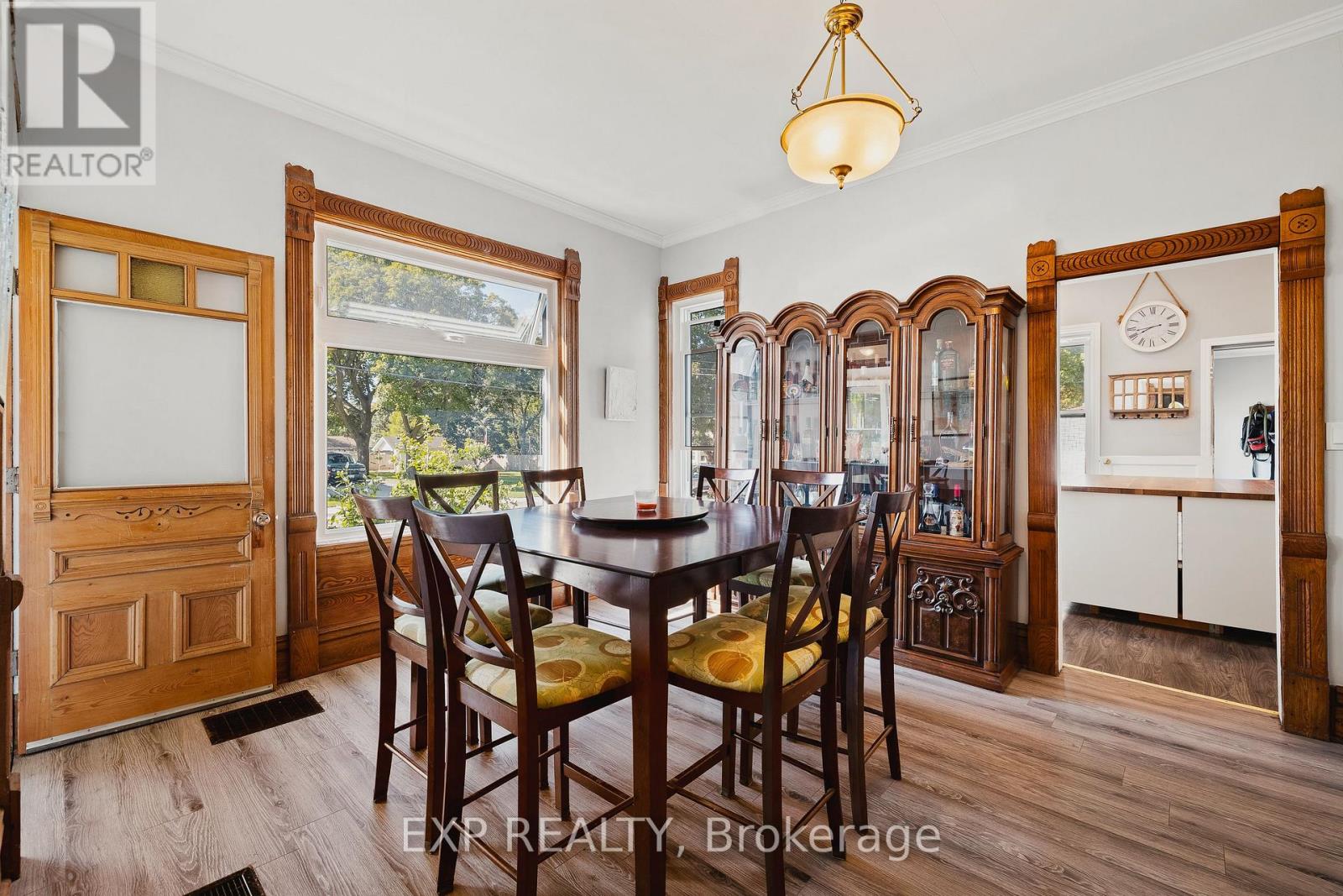 290 Turnberry Street, Huron East, Ontario  N0G 1H0 - Photo 13 - X12419589